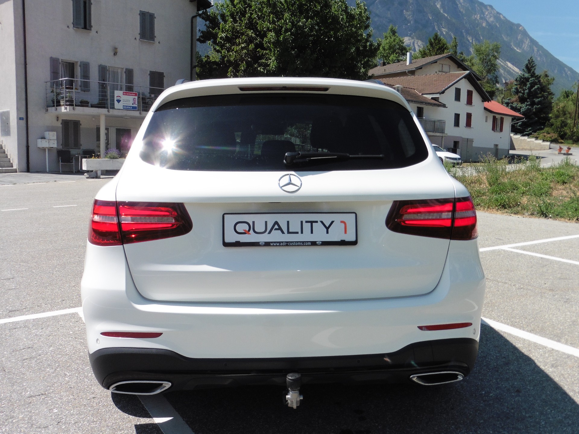 MERCEDES-BENZ GLC 250 d AMG Line 4Matic 9G-Tronic-image-8