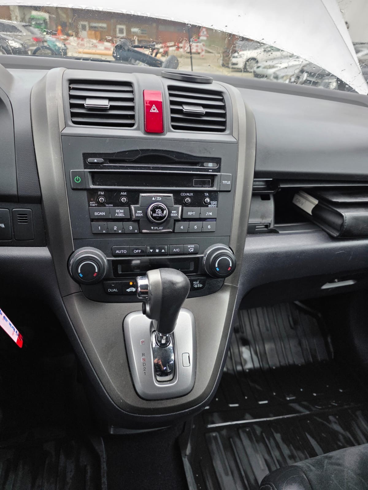 HONDA CR-V 2.0 4WD S Automatic-image-9