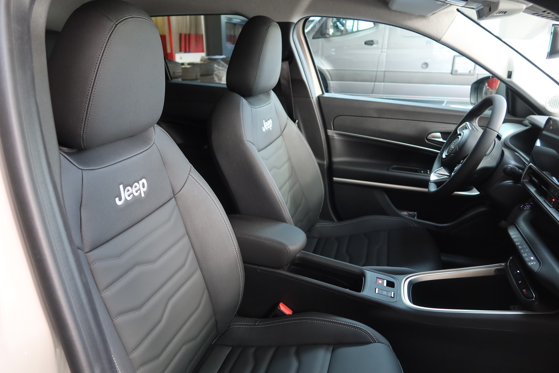 JEEP Avenger 54kWh Summit-image-6