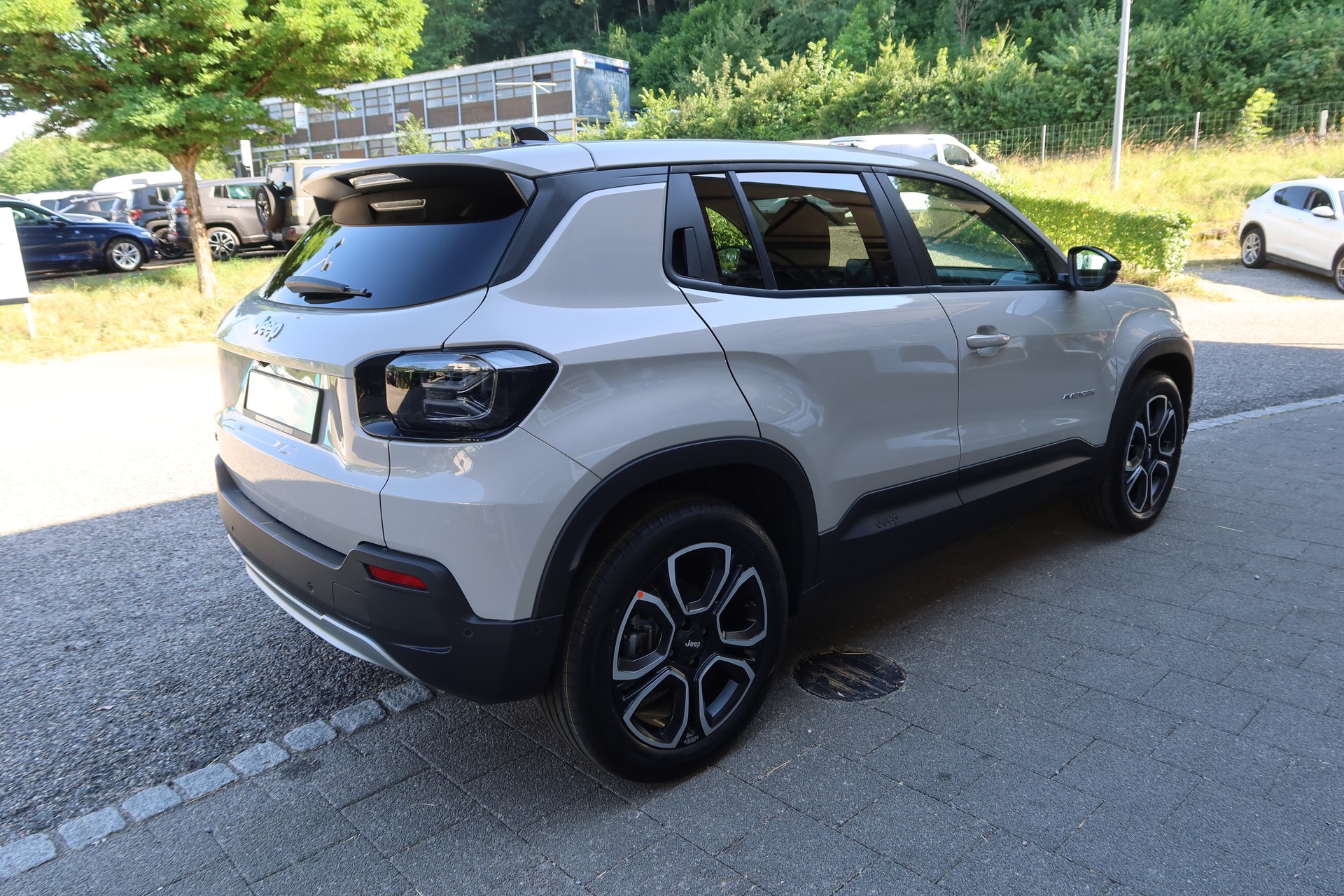 JEEP Avenger 54kWh Summit-image-5