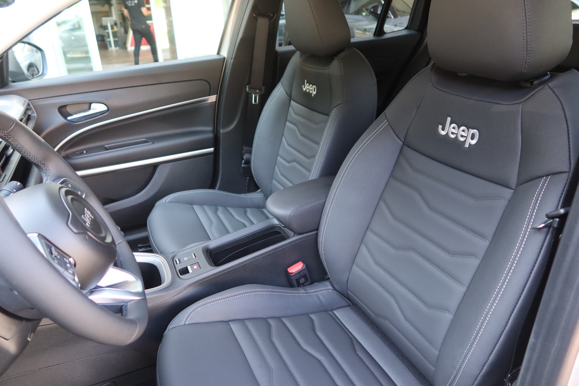 JEEP Avenger 54kWh Summit-image-7