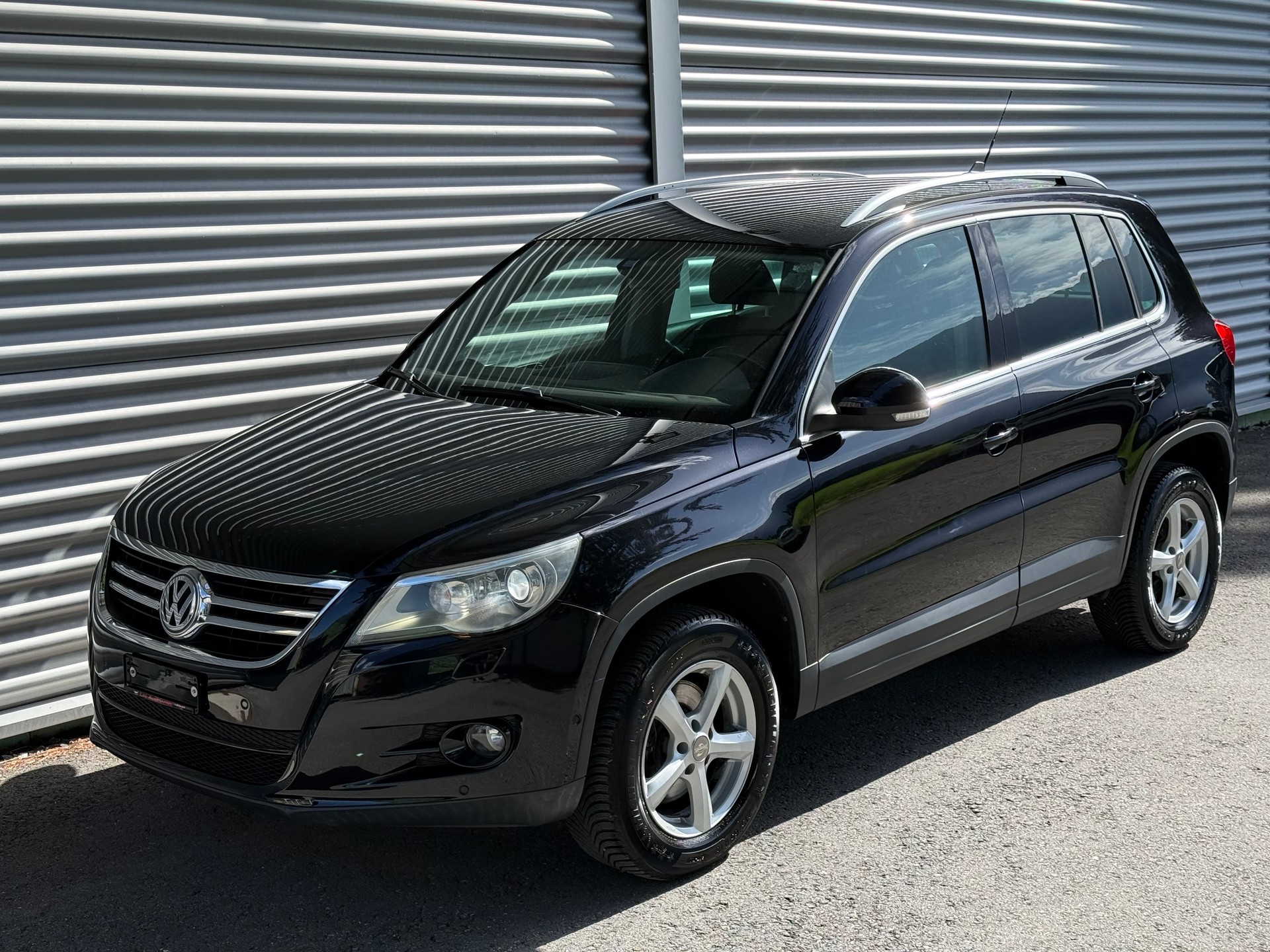 VW Tiguan 2.0 TSI Sport&Style-image-0