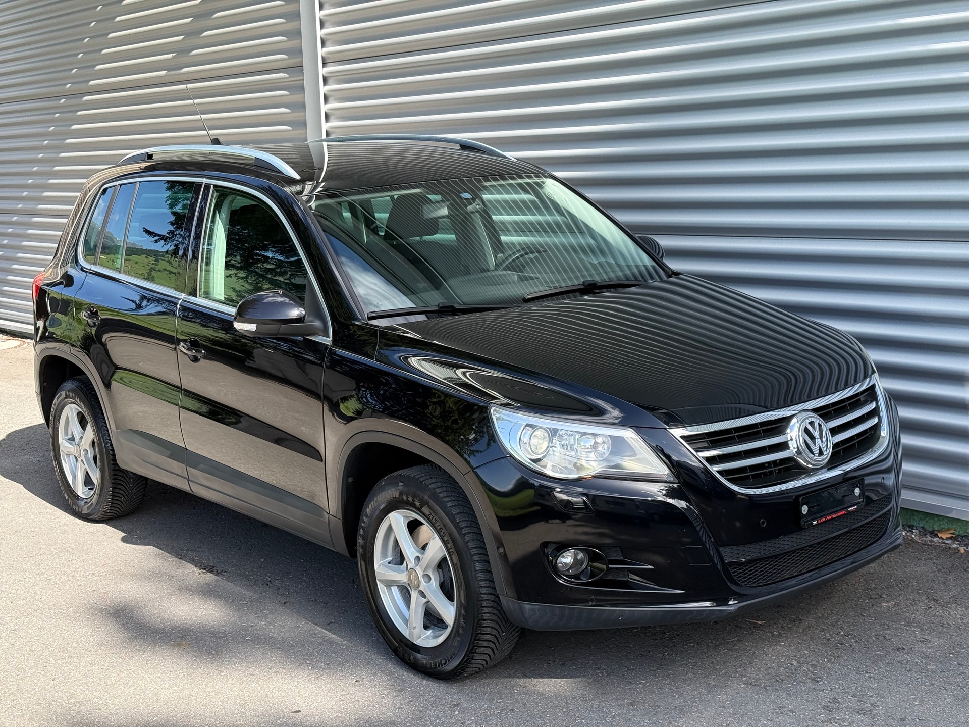 VW Tiguan 2.0 TSI Sport&Style-image-3