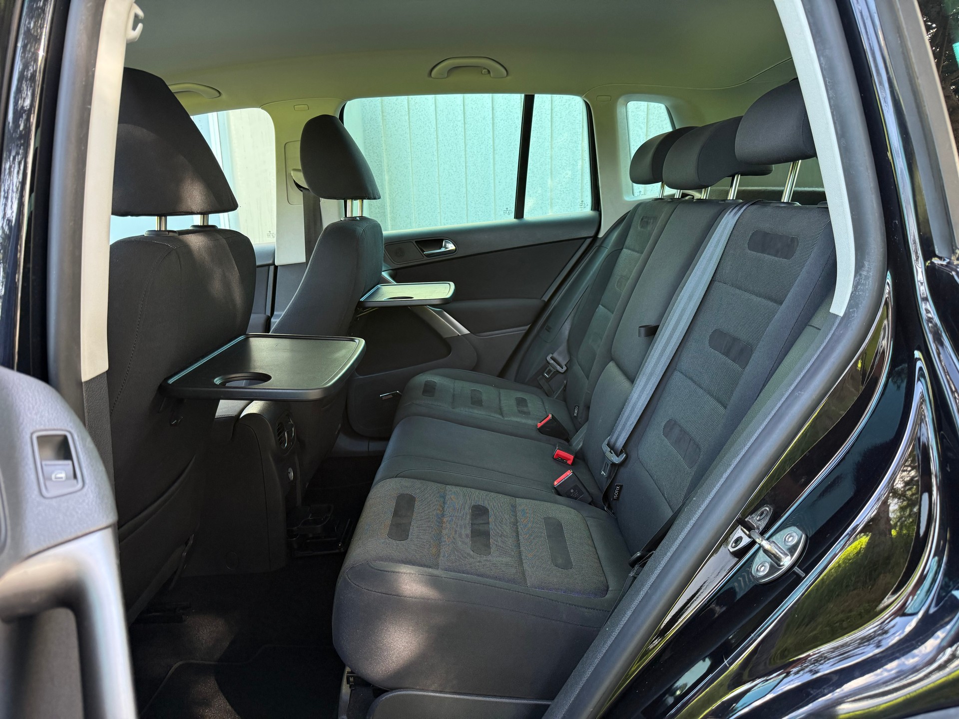 VW Tiguan 2.0 TSI Sport&Style-image-8