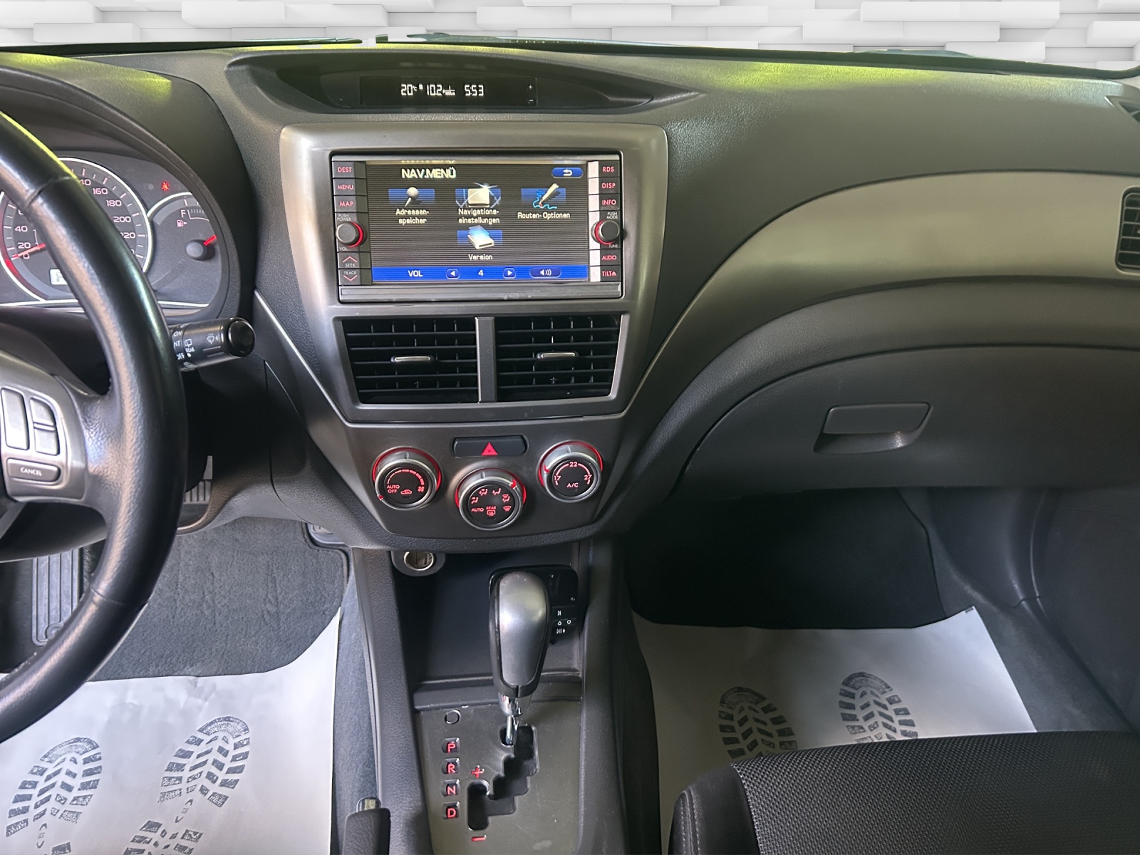 SUBARU Impreza 2.0R Comfort S Automatic-image-8