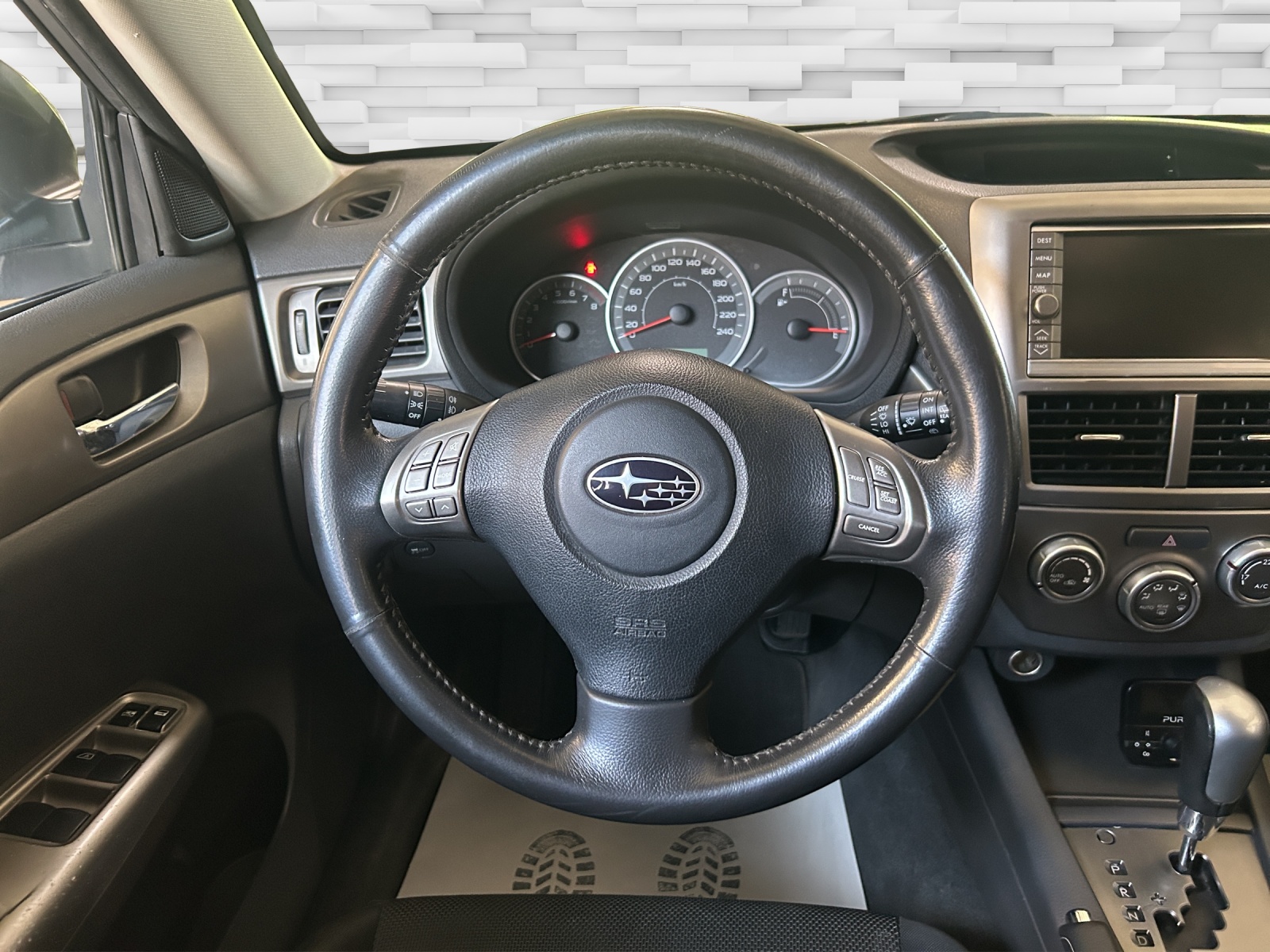 SUBARU Impreza 2.0R Comfort S Automatic-image-10
