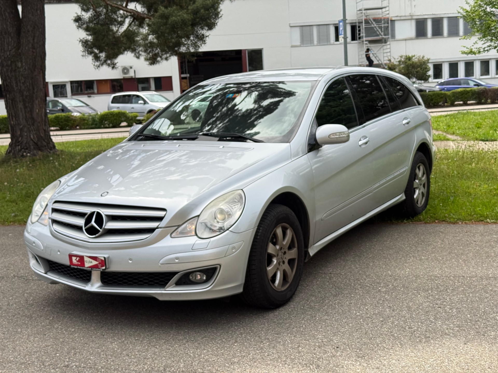 MERCEDES-BENZ R 350 L 4Matic 7G-Tronic-image-2