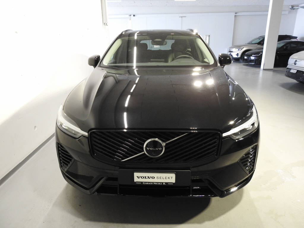 VOLVO XC60 2.0 T6 TE Plus Dark eAWD-image-1