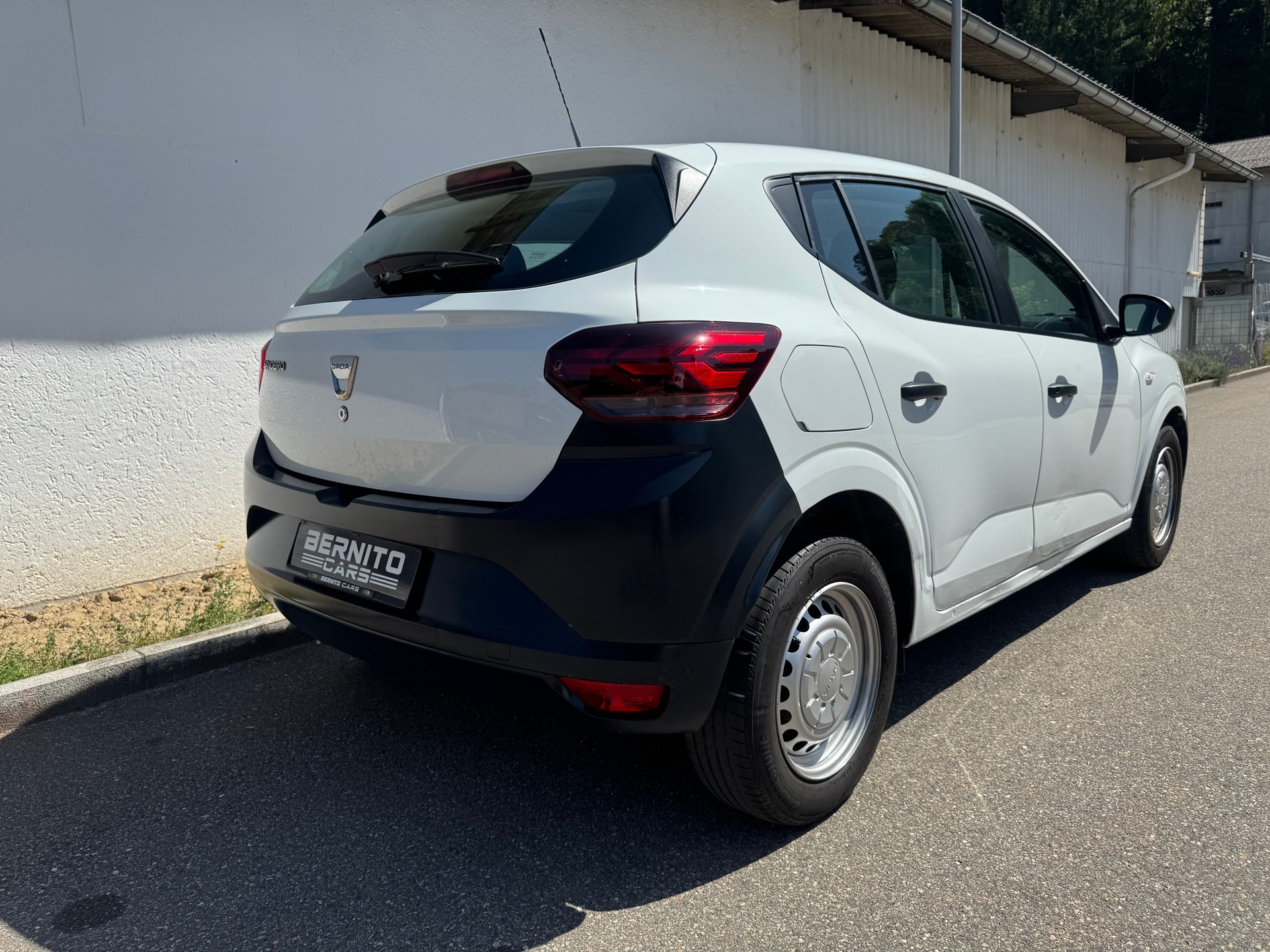 DACIA Sandero SCe 65 Essential-image-7