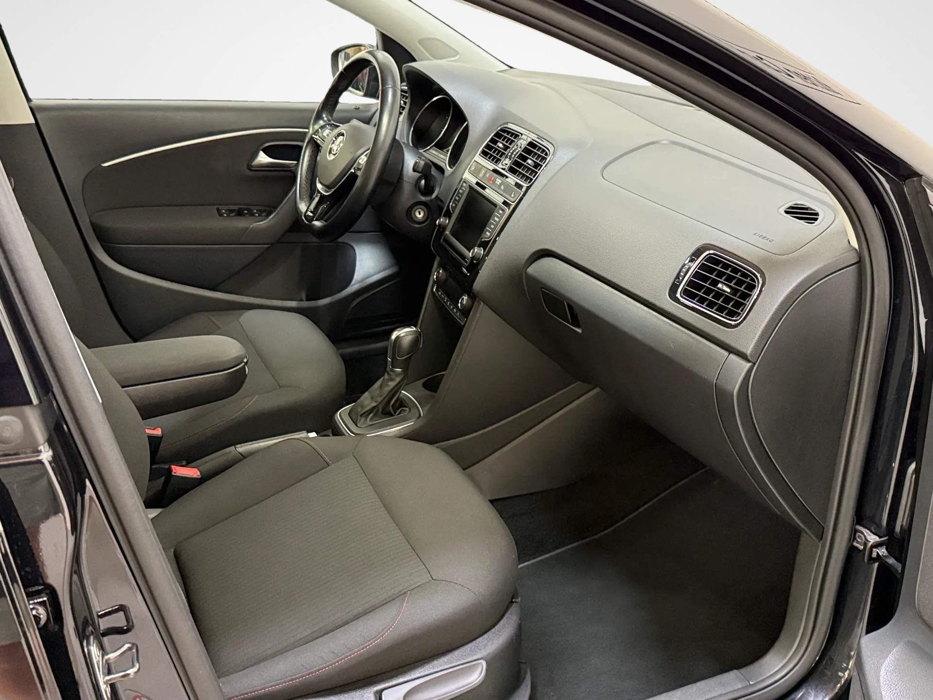VW Polo 1.0 TSI BMT Sound DSG-image-7