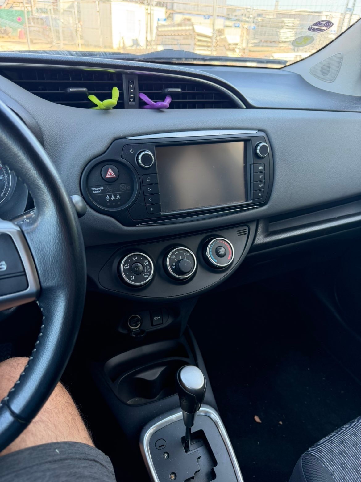 TOYOTA Yaris 1.33 Swiss Trend Multidrive S-image-14