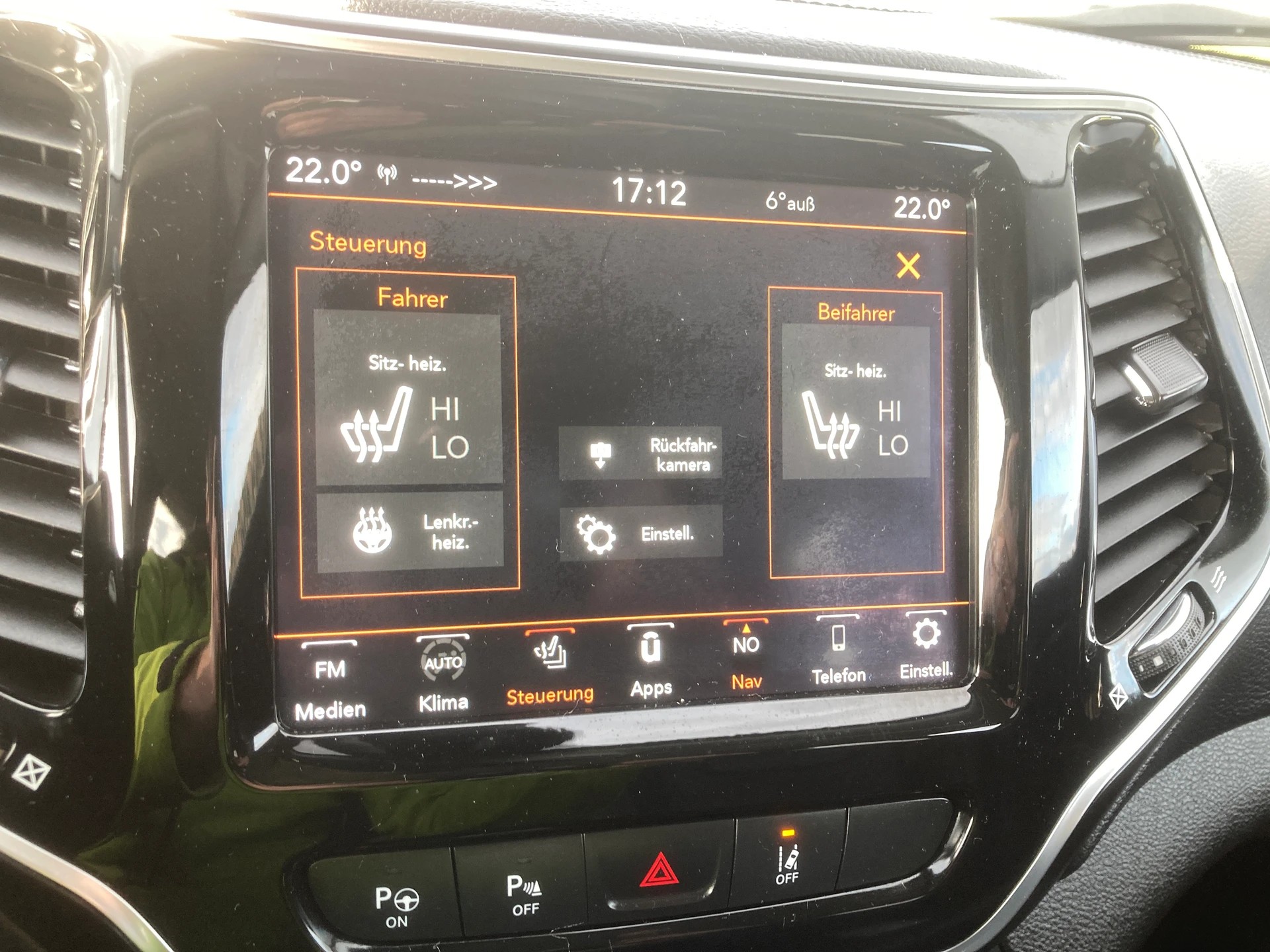 JEEP Cherokee 2.0 Overland AWD Drive I 9ATX mit Anhängerkupplung-image-14