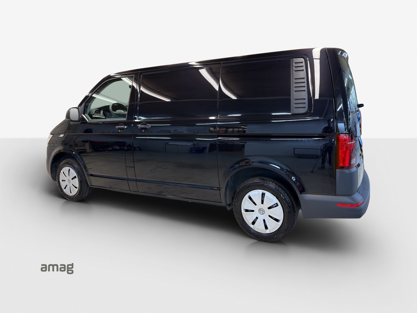 VW T6.1 2.0 TDI DSG-image-2