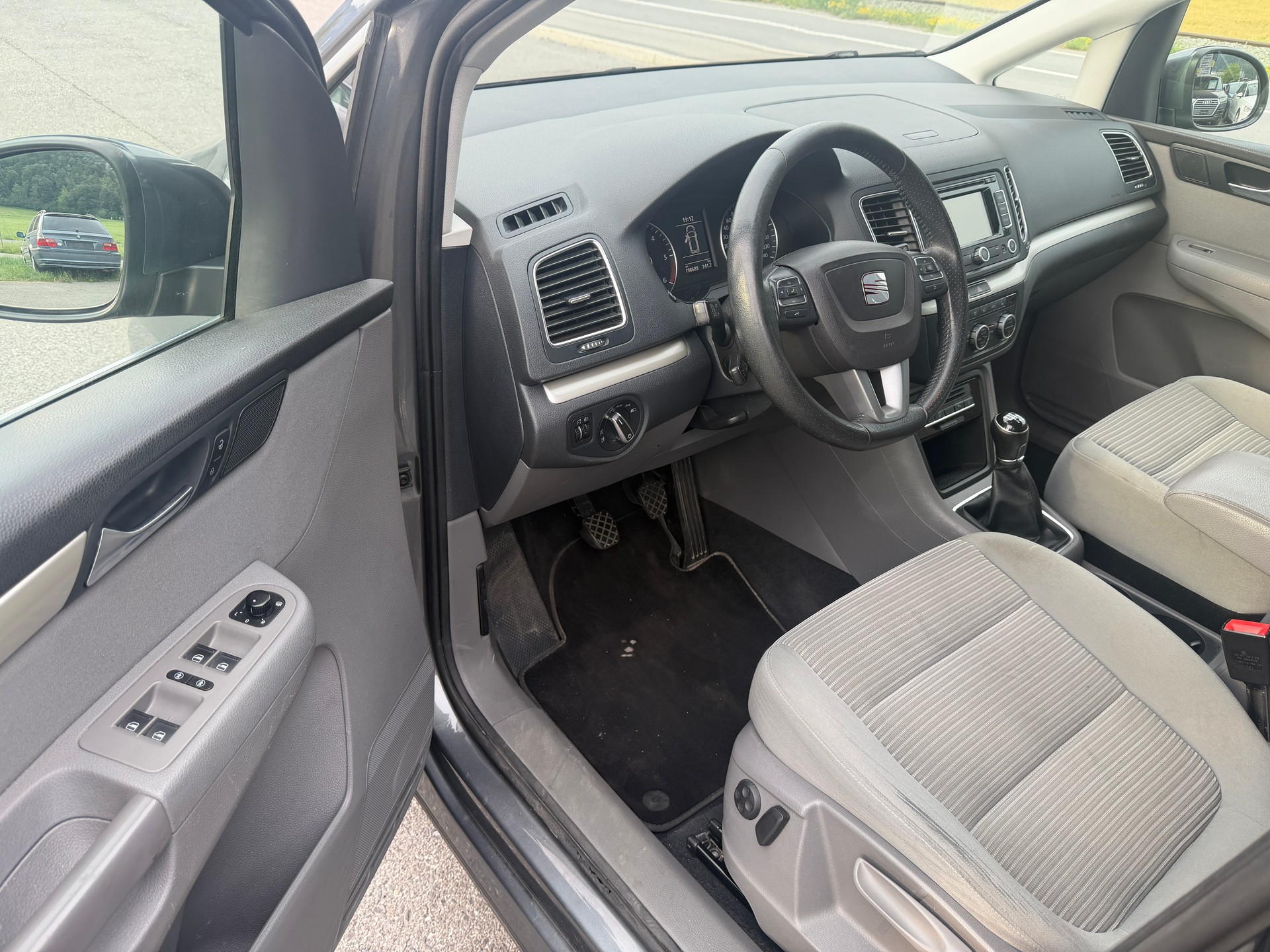 SEAT Alhambra 2.0 TDI Style 4x4-image-8