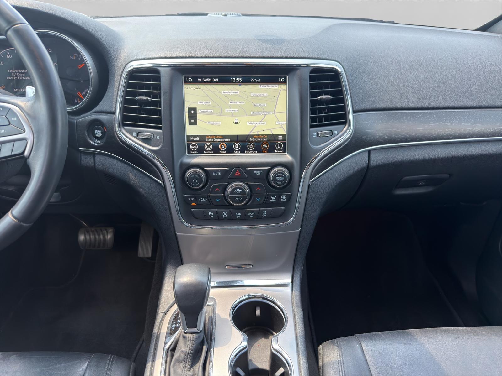 JEEP Grand Cherokee 3.0 CRD Limited Automatic-image-6