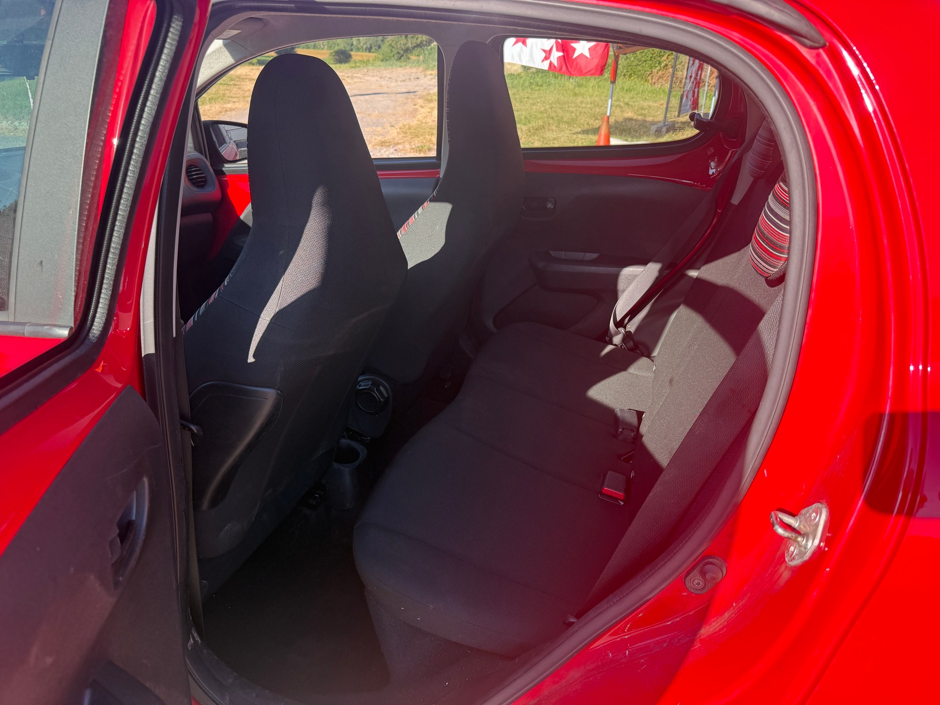CITROEN C1 1.0 VTi Feel Stop&Start-image-8