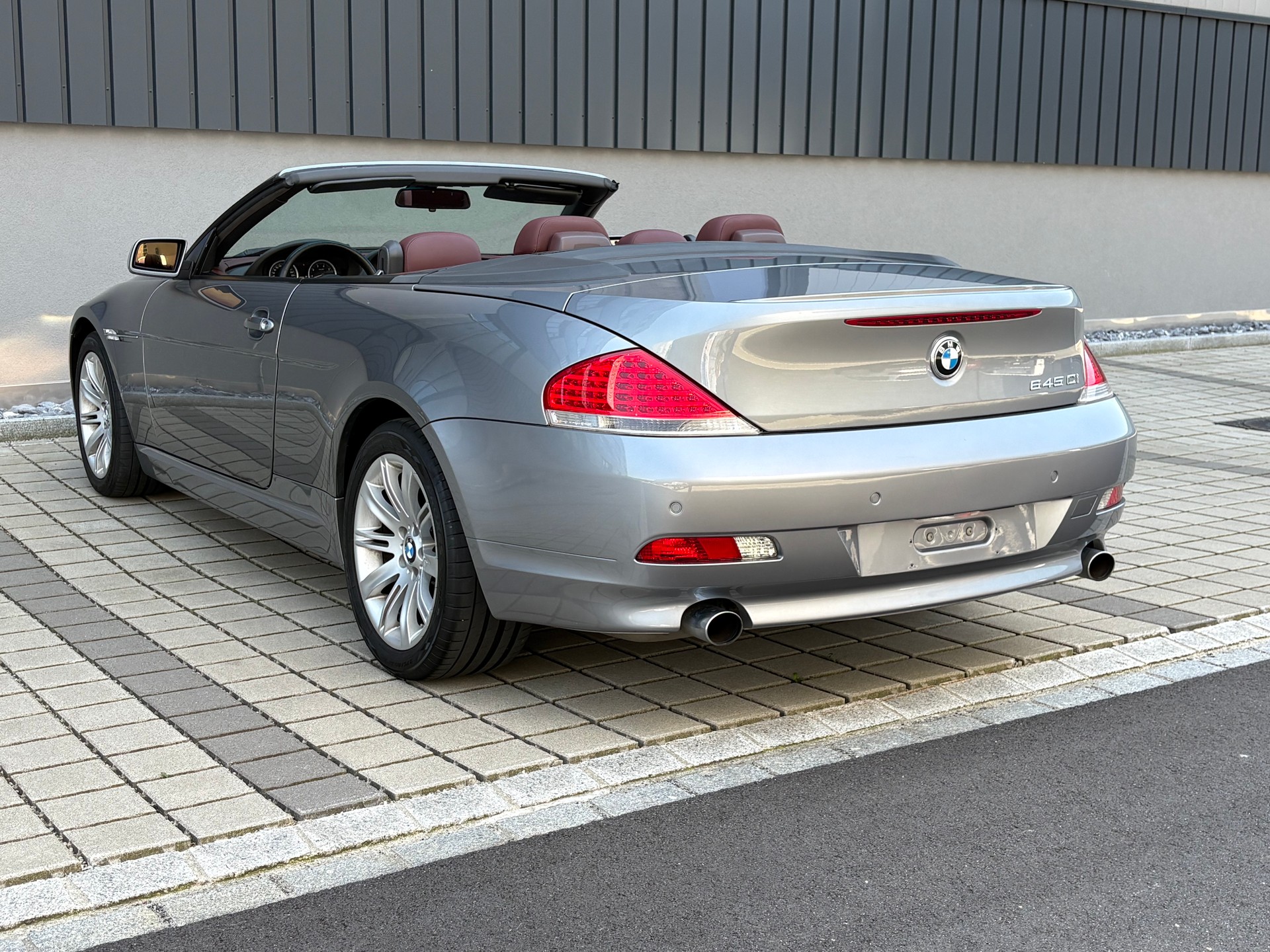 BMW 645i-image-4