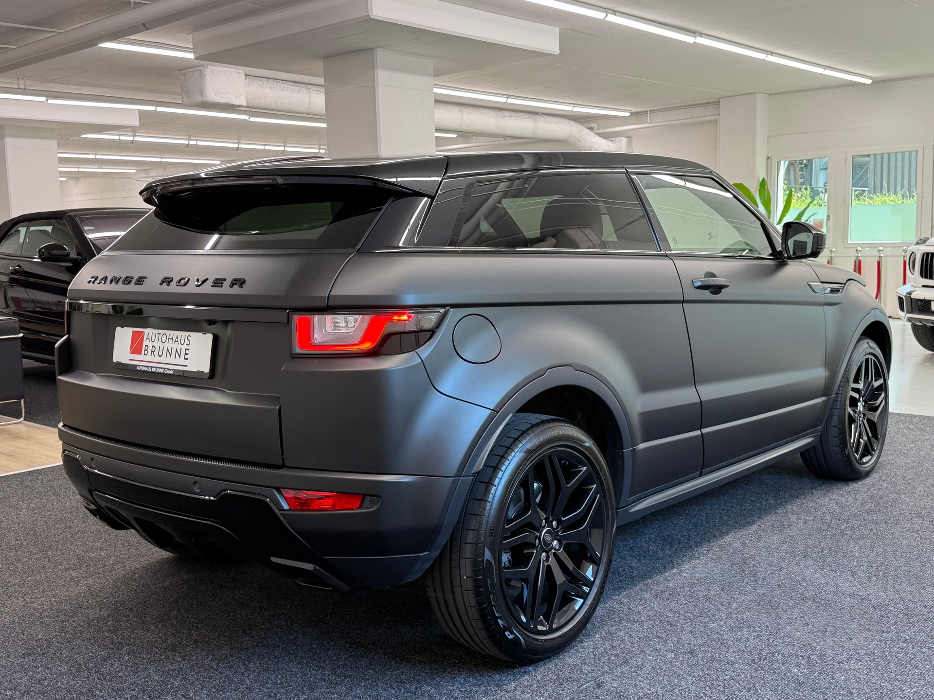 LAND ROVER Range Rover Evoque 2.0 RR-Sport-image-3