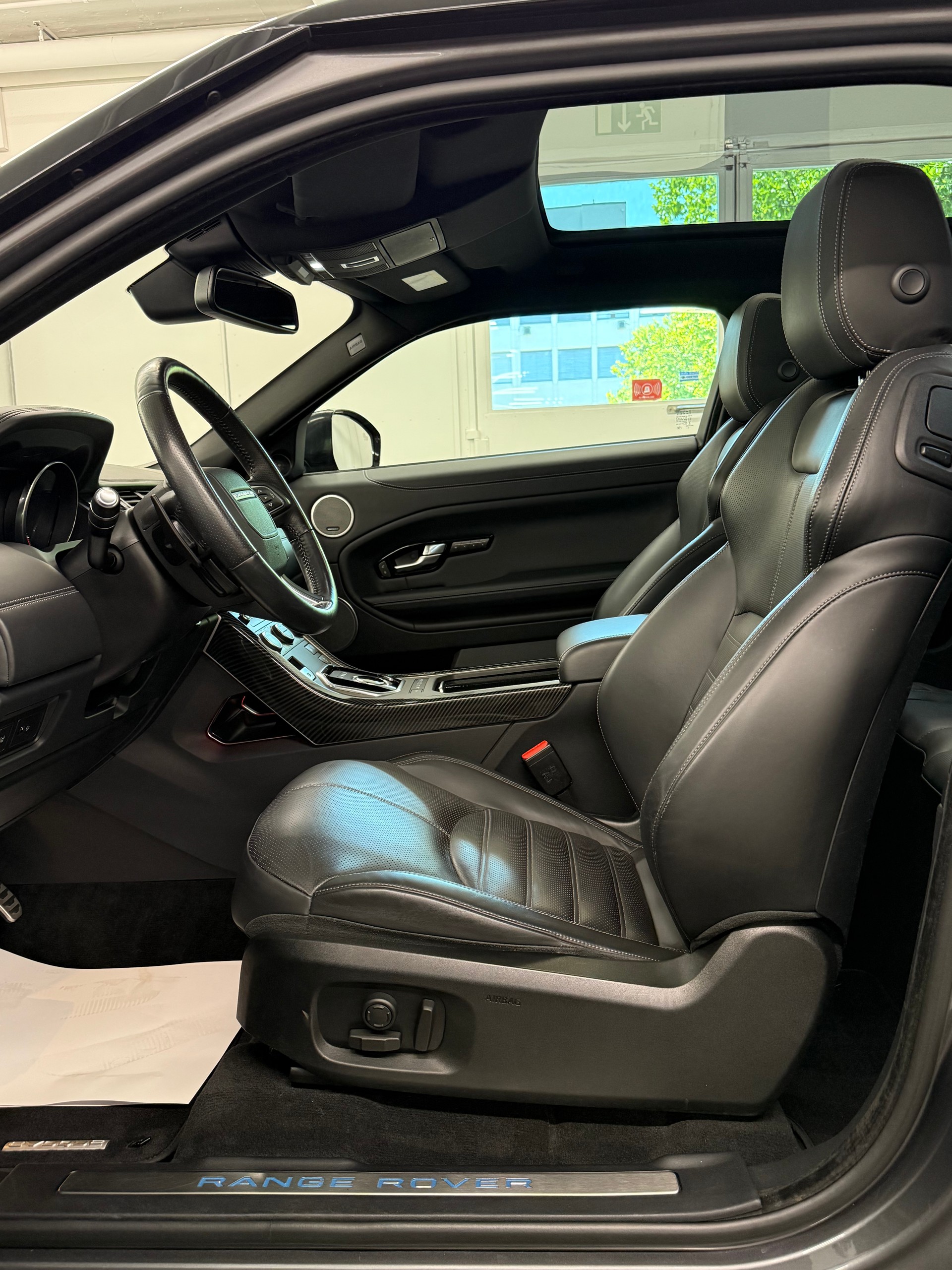 LAND ROVER Range Rover Evoque 2.0 RR-Sport-image-16