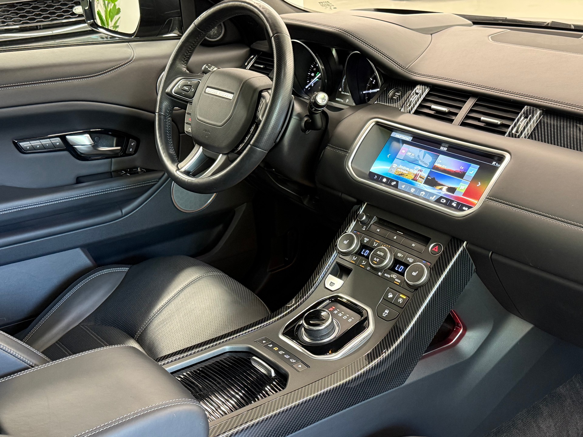 LAND ROVER Range Rover Evoque 2.0 RR-Sport-image-17