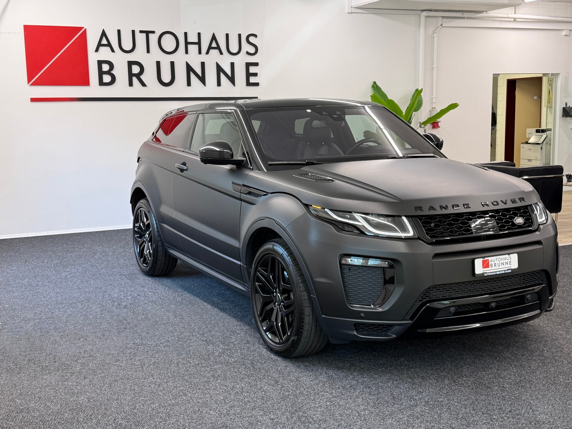 LAND ROVER Range Rover Evoque 2.0 RR-Sport-image-2