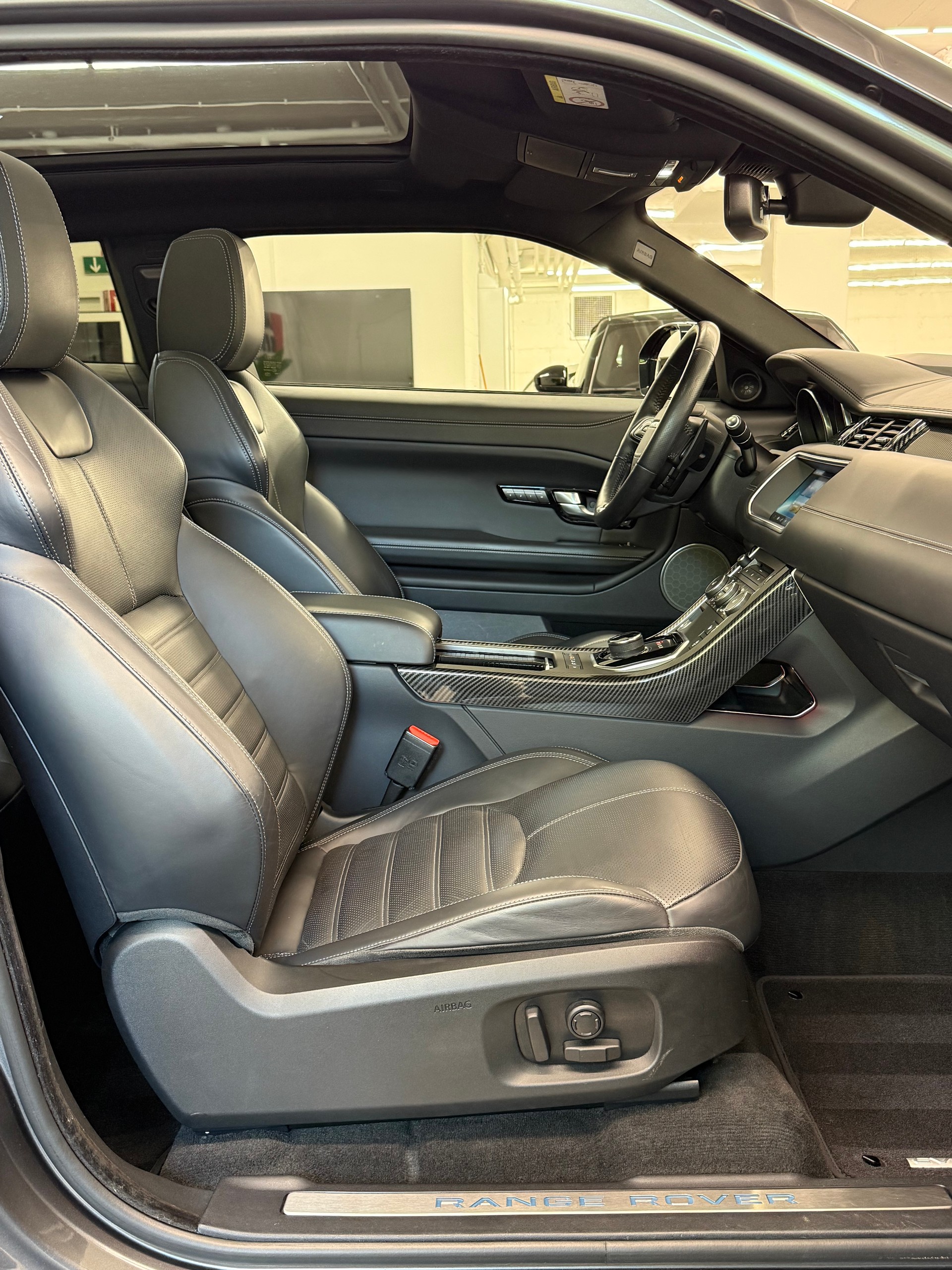 LAND ROVER Range Rover Evoque 2.0 RR-Sport-image-21