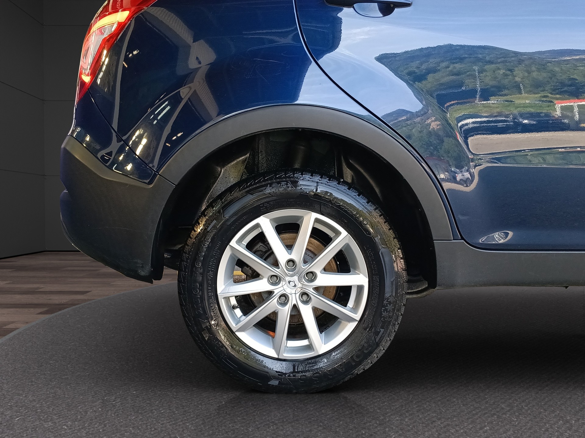 KGM-SsangYong Korando 2.2 e-XDi Sapphire 4WD Automatic-image-20
