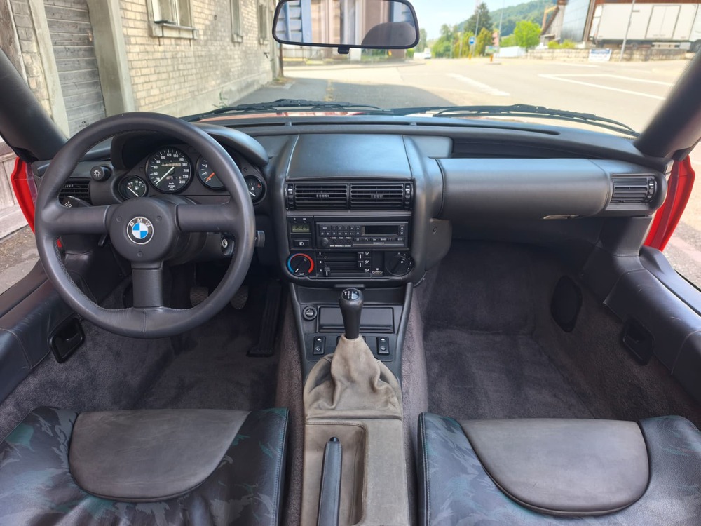 BMW Z1-image-9