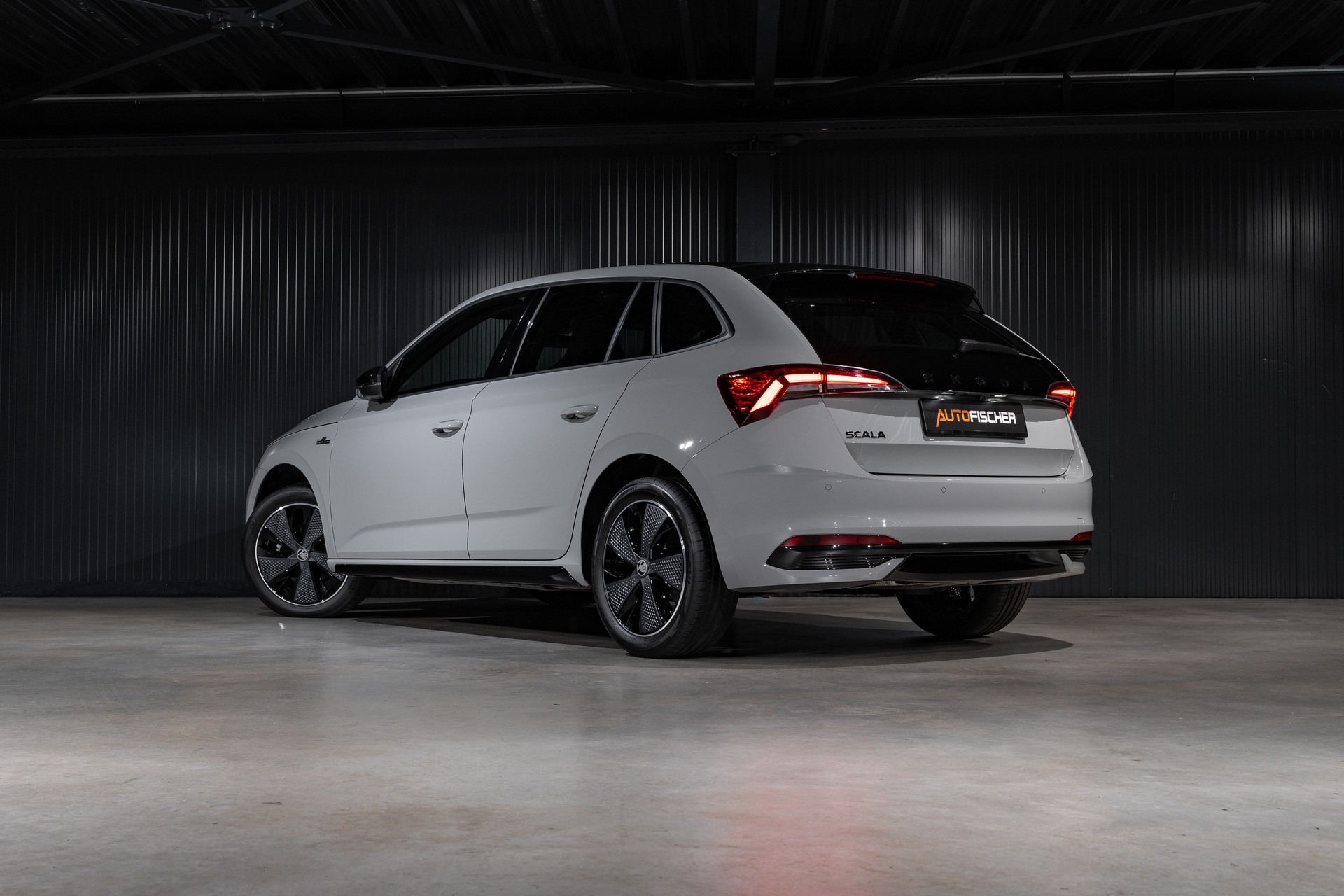 SKODA Scala 1.0 TSI Monte Carlo DSG-image-1