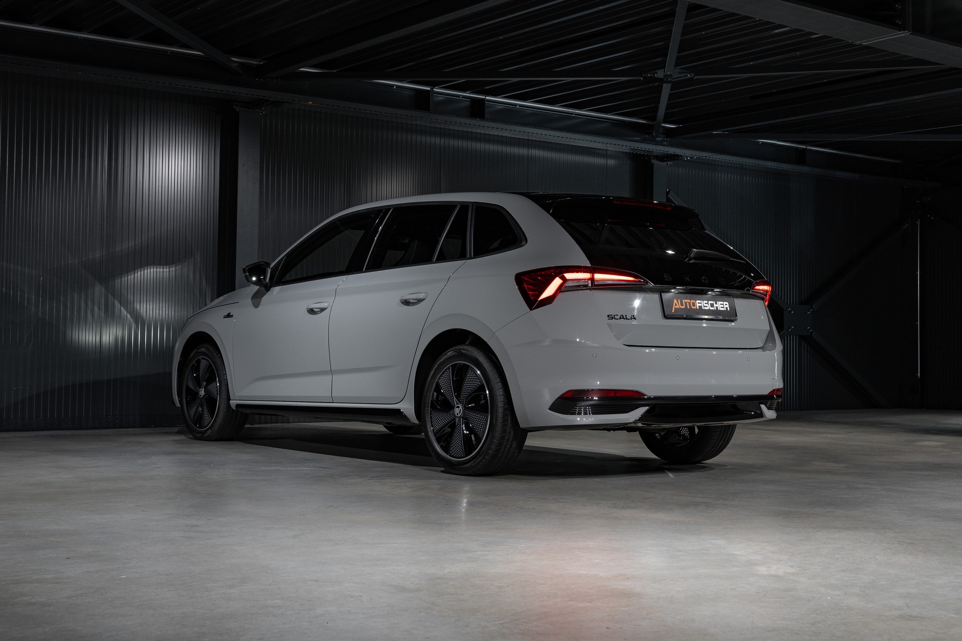 SKODA Scala 1.0 TSI Monte Carlo DSG-image-8