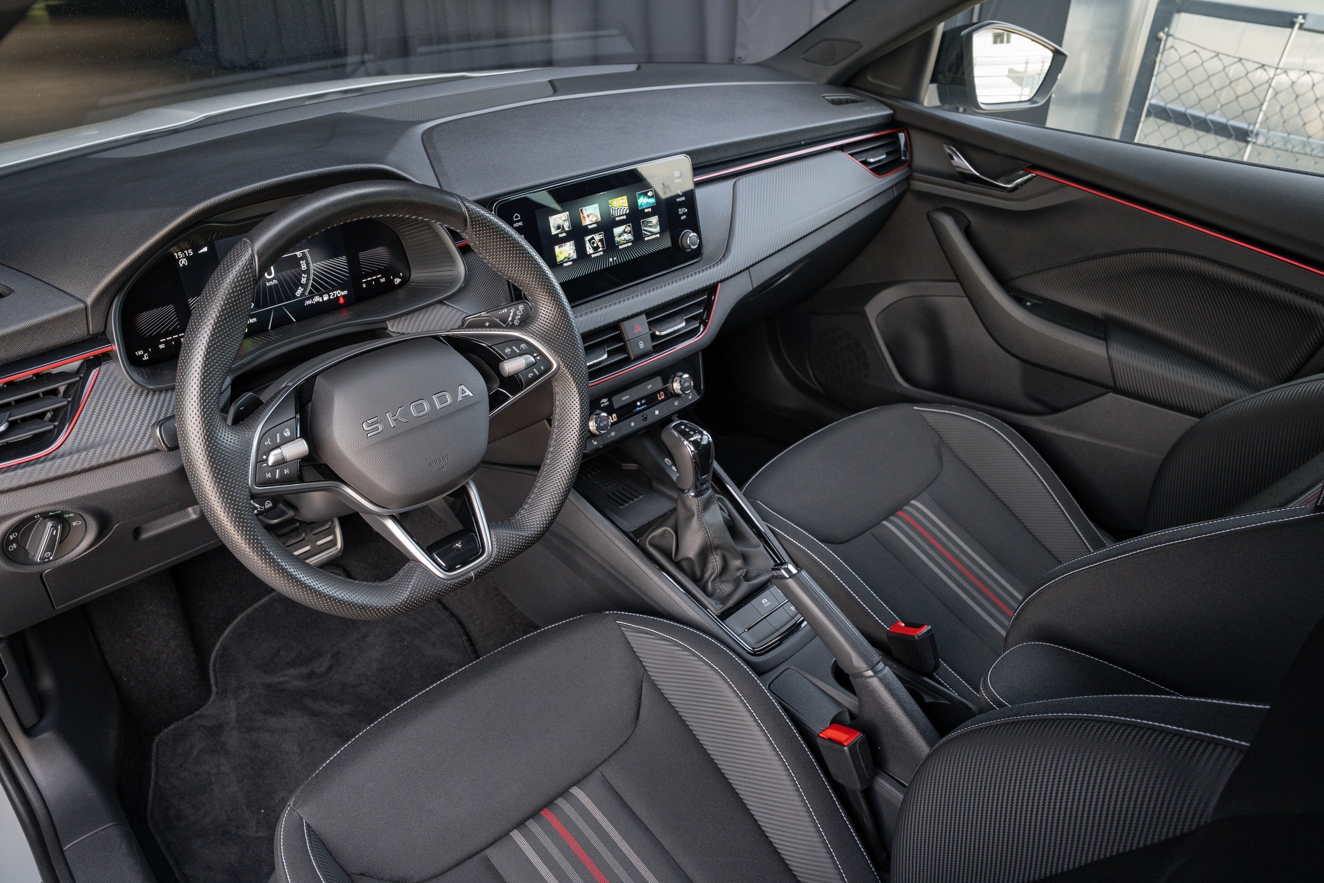 SKODA Scala 1.0 TSI Monte Carlo DSG-image-12