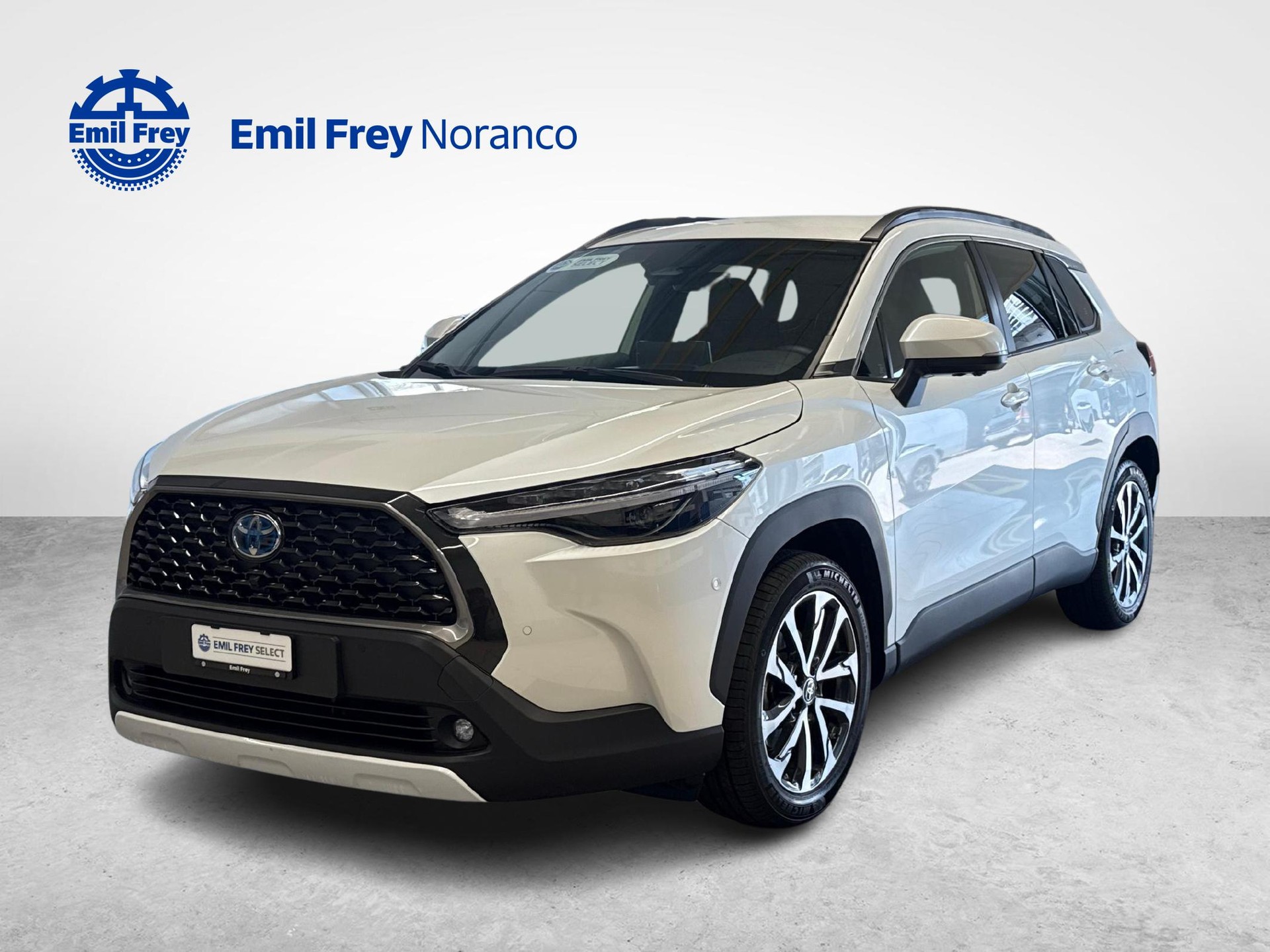 TOYOTA Corolla Cross 2.0 HSD Premium AWD-i + Gancio traino amovibile e Ruote invernali incluse