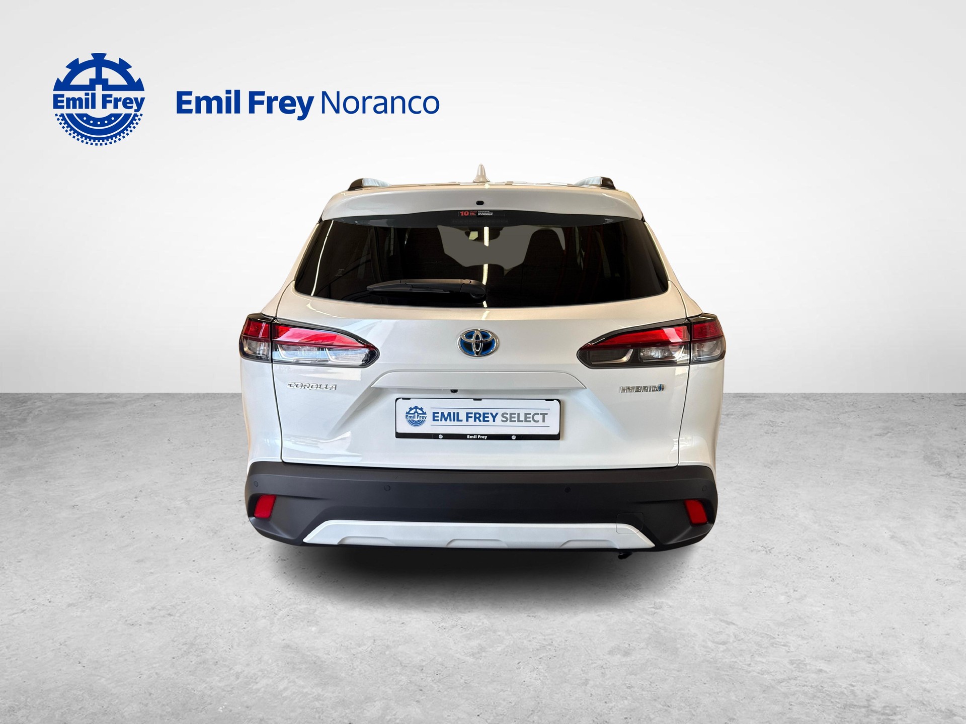 TOYOTA Corolla Cross 2.0 HSD Premium AWD-i + Gancio traino amovibile e Ruote invernali incluse-showroom-element-3