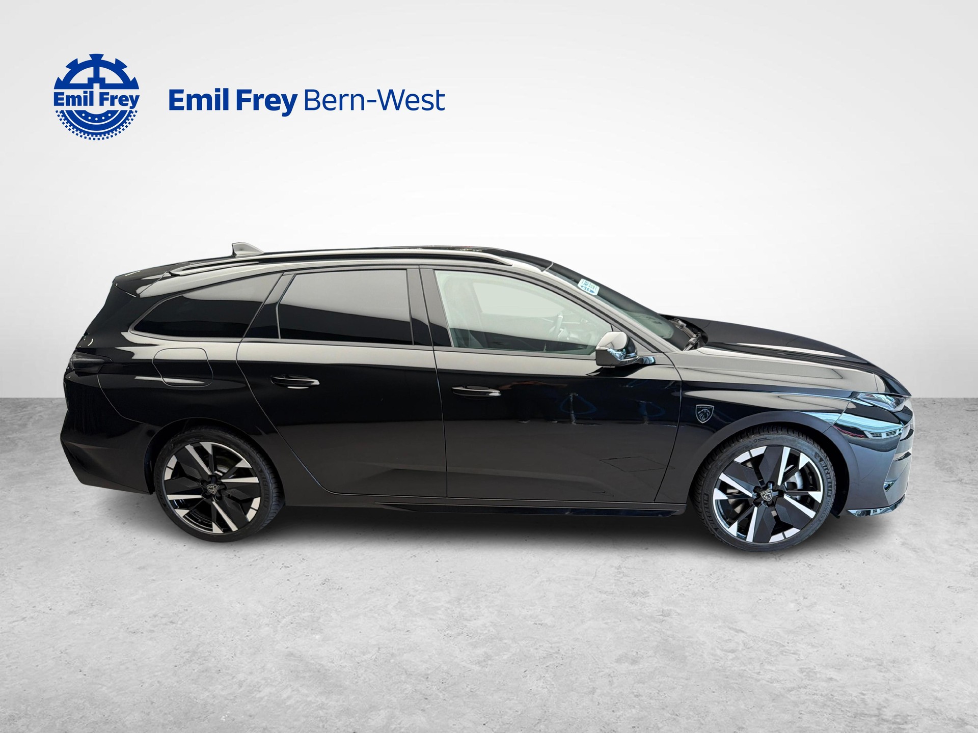 PEUGEOT 308 SW 1.6 PHEV 195 GT-image-5