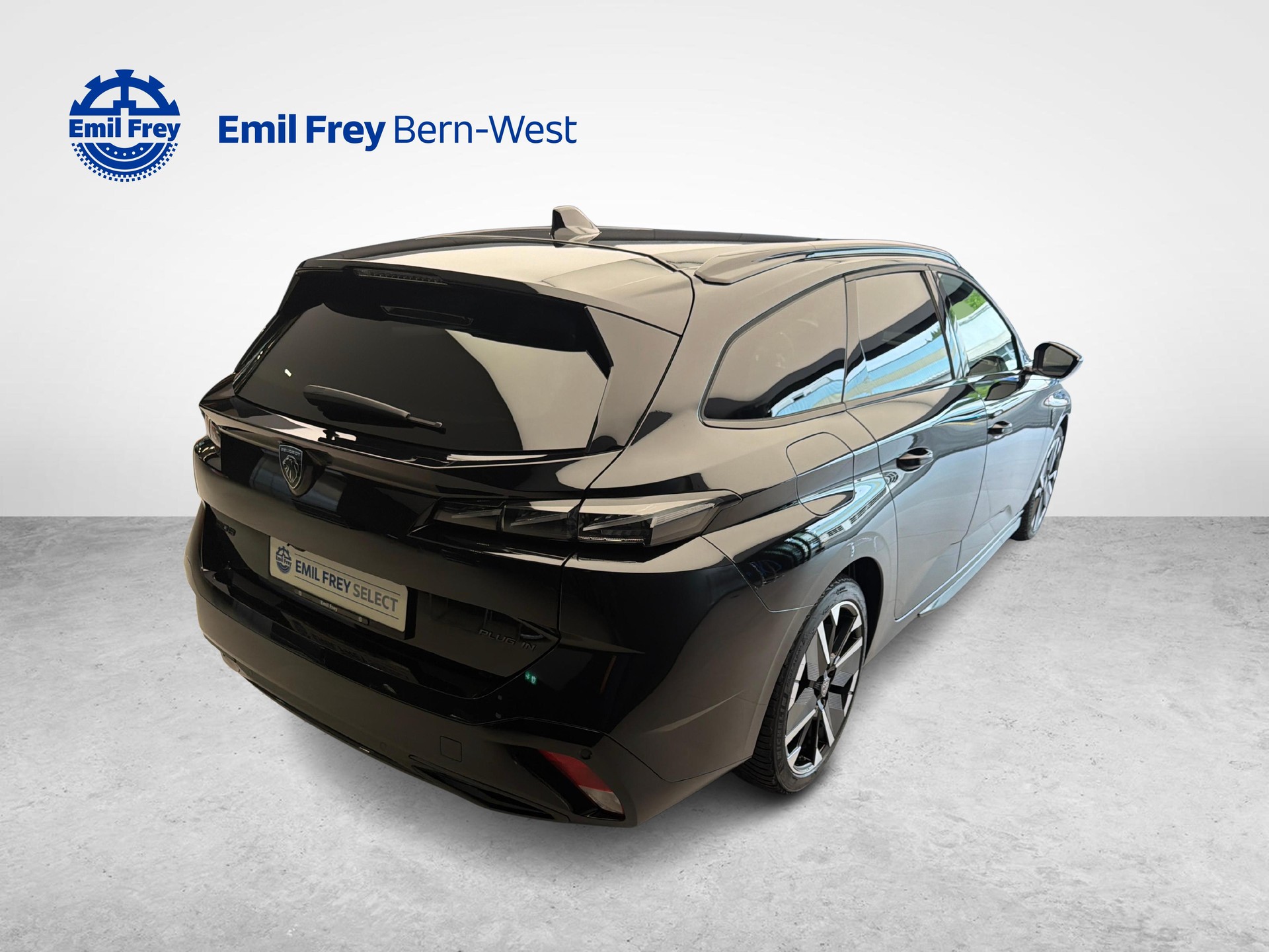 PEUGEOT 308 SW 1.6 PHEV 195 GT-image-4