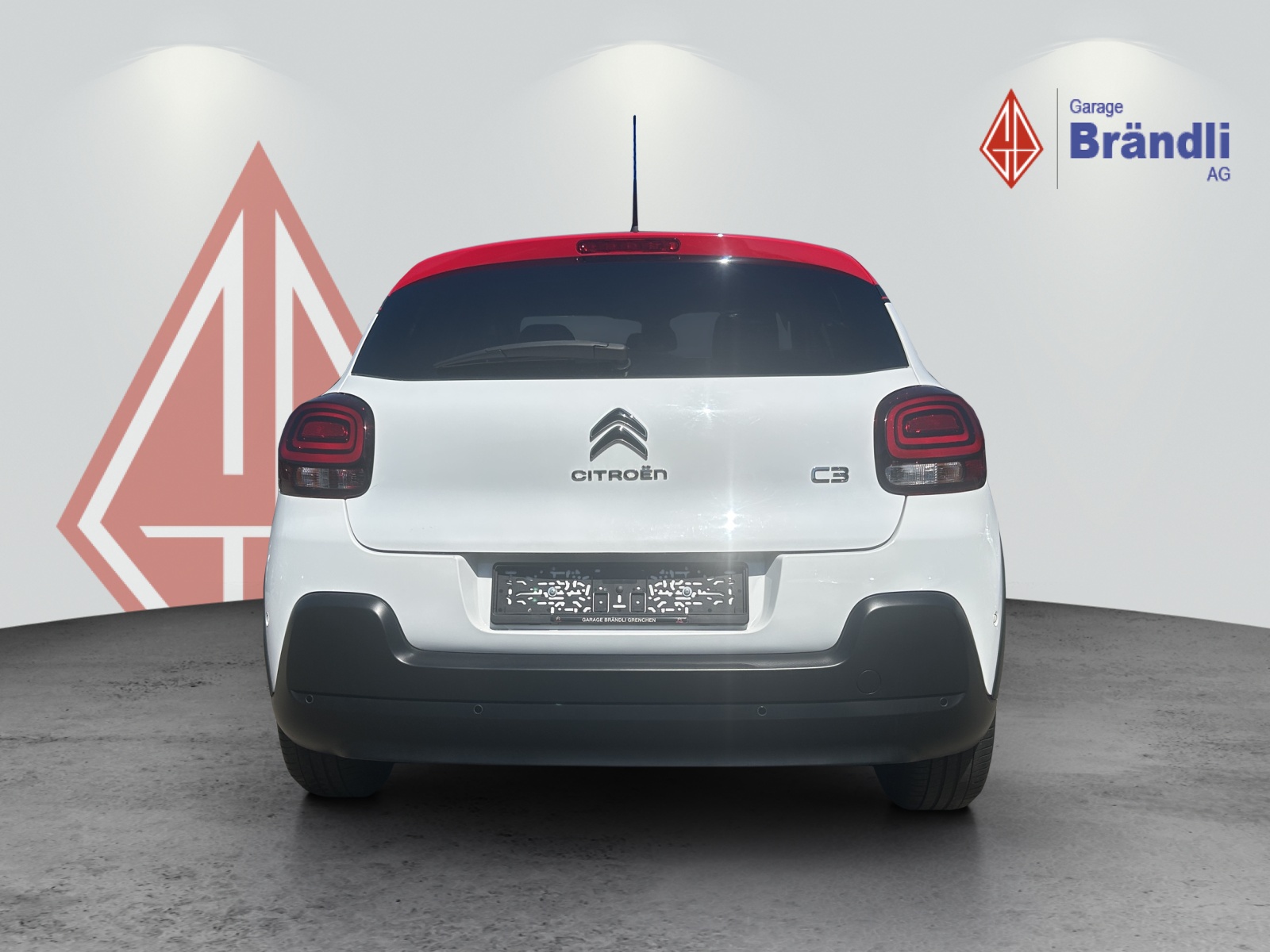 CITROEN C3 1.2 PureTech Shine-image-4