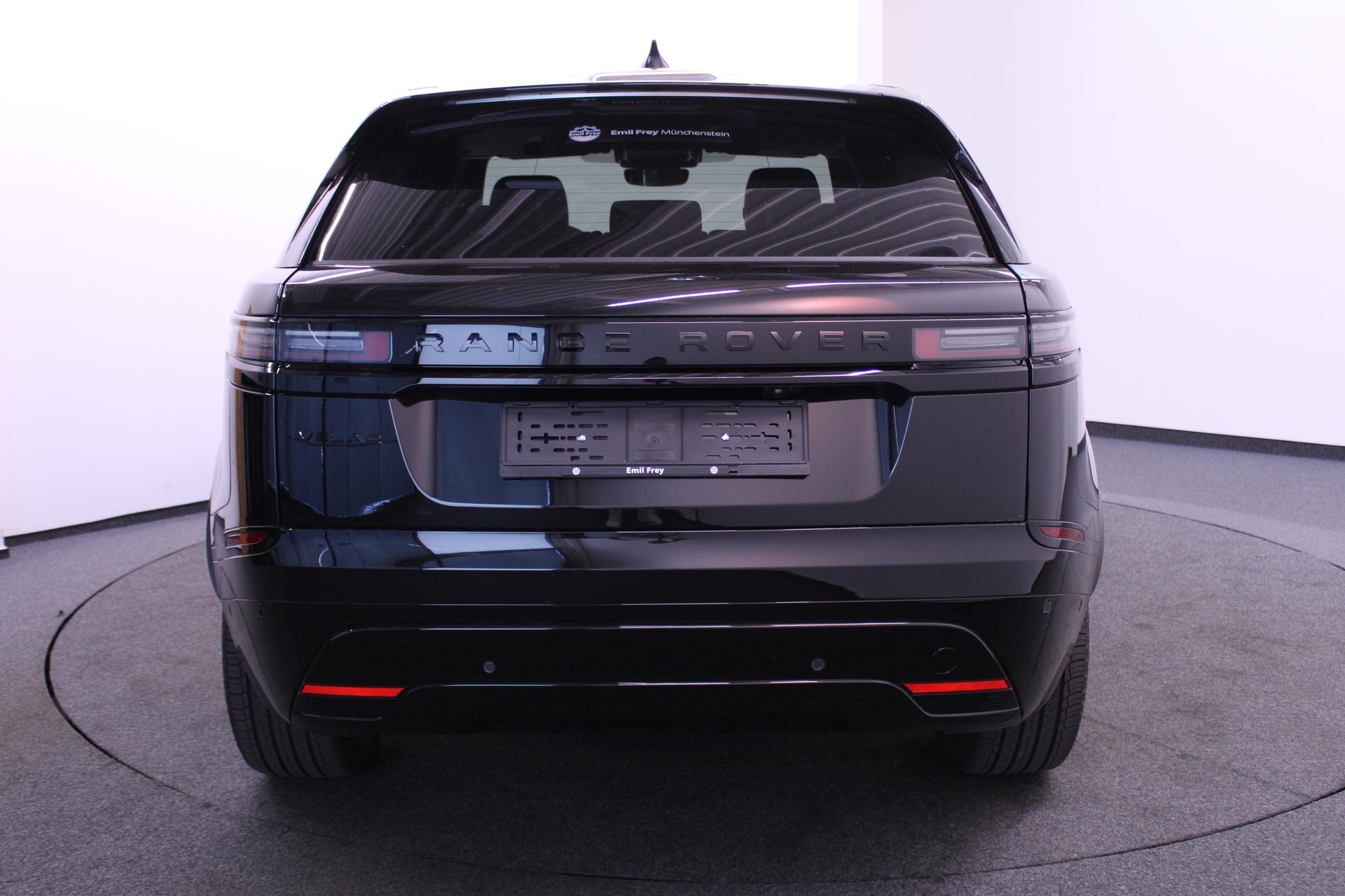LAND ROVER Range Rover Velar 2.0 P400e Dynamic SE / Herbstprämie von 500-2000 CHF oder 1.99% Leasing-Aktion auf Occasions-Fahrzeuge-image-5