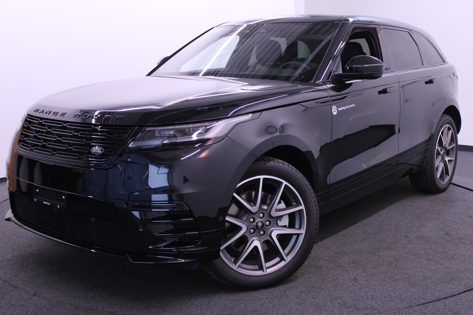 LAND ROVER Range Rover Velar 2.0 P400e Dynamic SE / Herbstprämie von 500-2000 CHF oder 1.99% Leasing-Aktion auf Occasions-Fahrzeuge-image-0