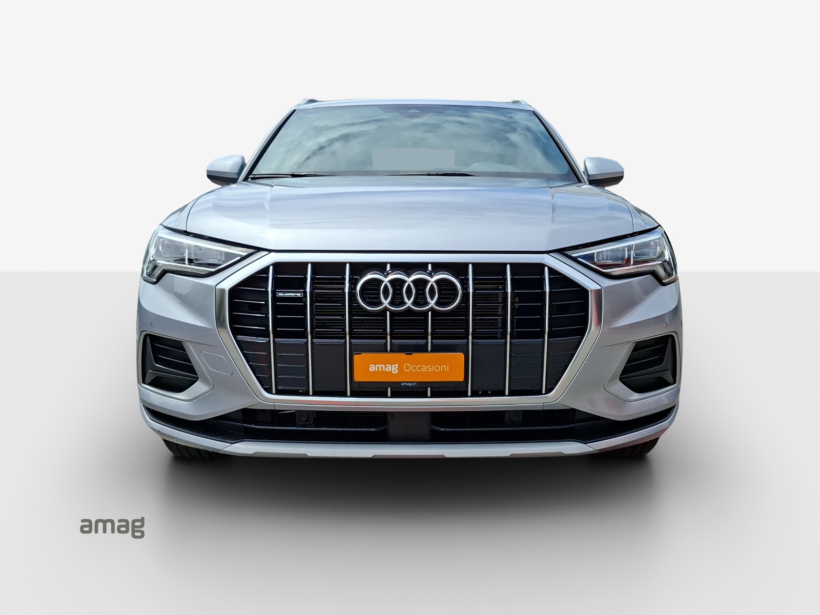 AUDI Q3 40 TFSI advanced quattro S-tronic-image-6