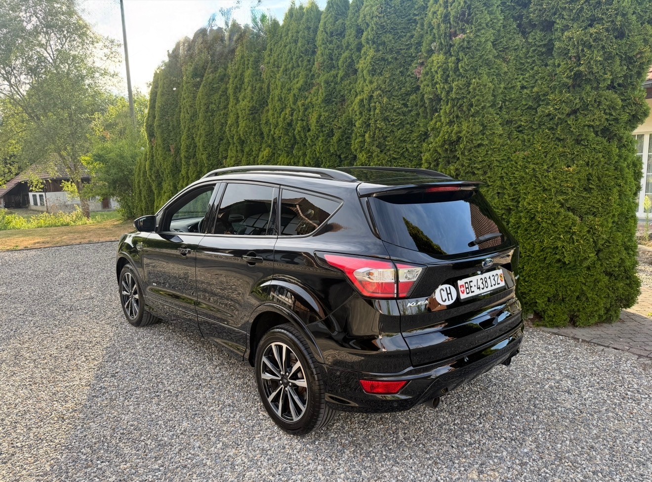 FORD 1.5 EcoB 176 ST-Line-image-2