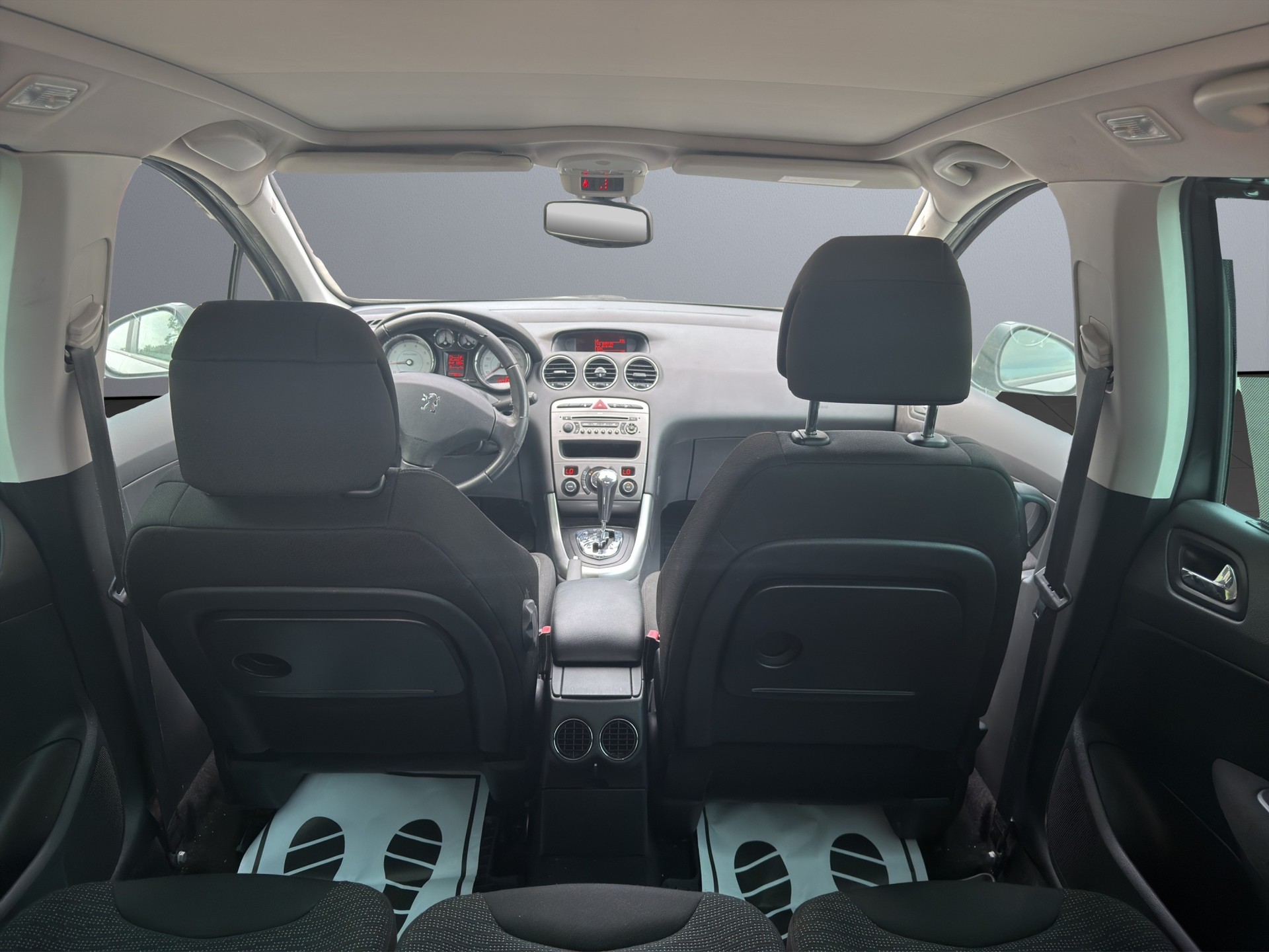 PEUGEOT 308 SW 1.6 16V Turbo Sport Automatic-image-10