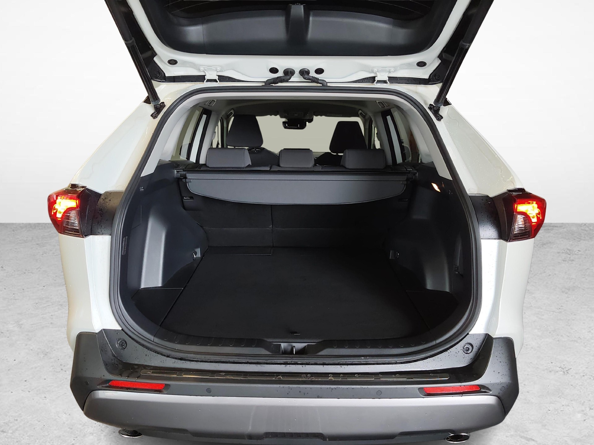 TOYOTA RAV4 2.5 HSD Trend-image-11
