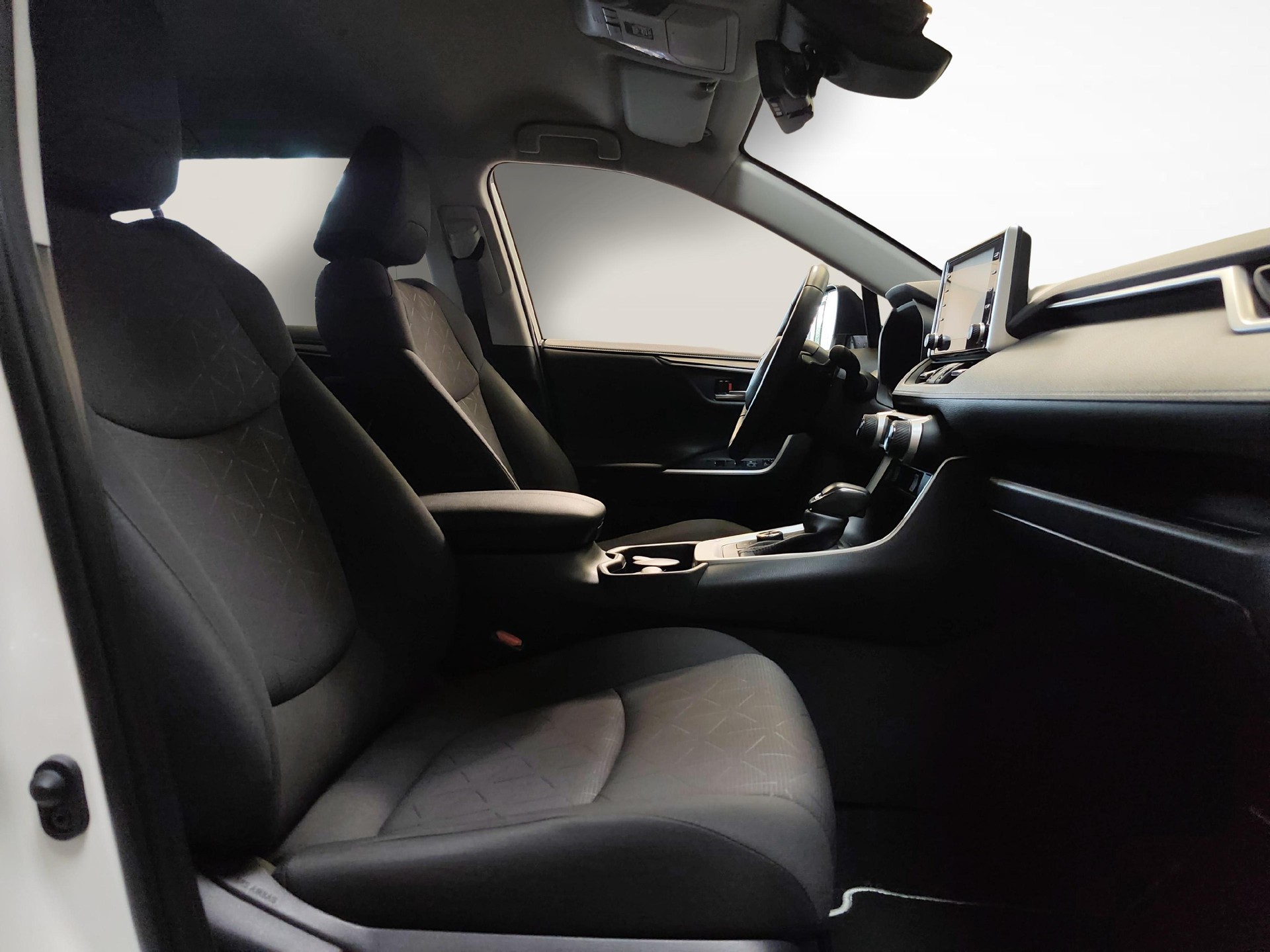 TOYOTA RAV4 2.5 HSD Trend-image-9