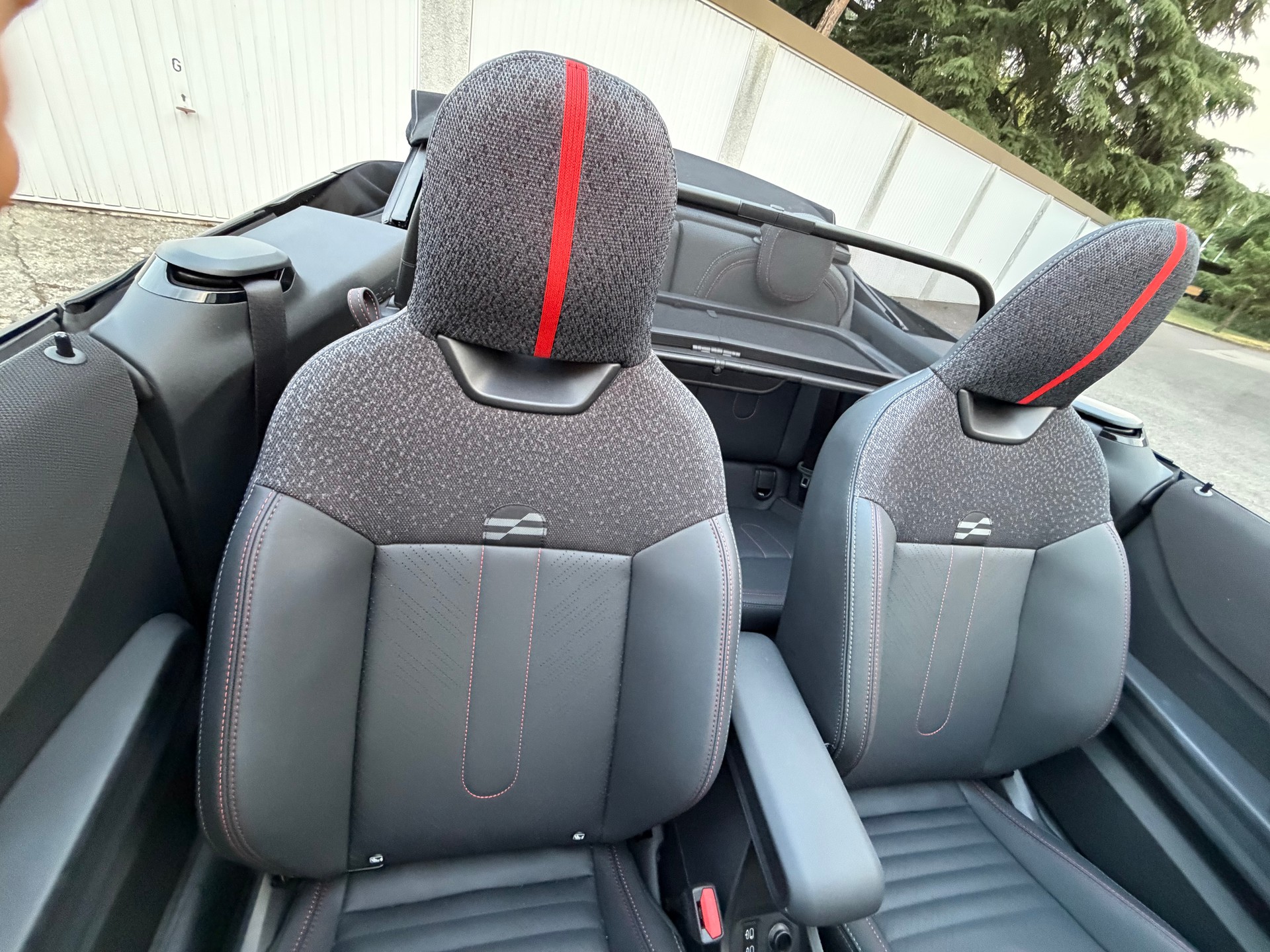 MINI 2.0i Cooper SDKG-image-4