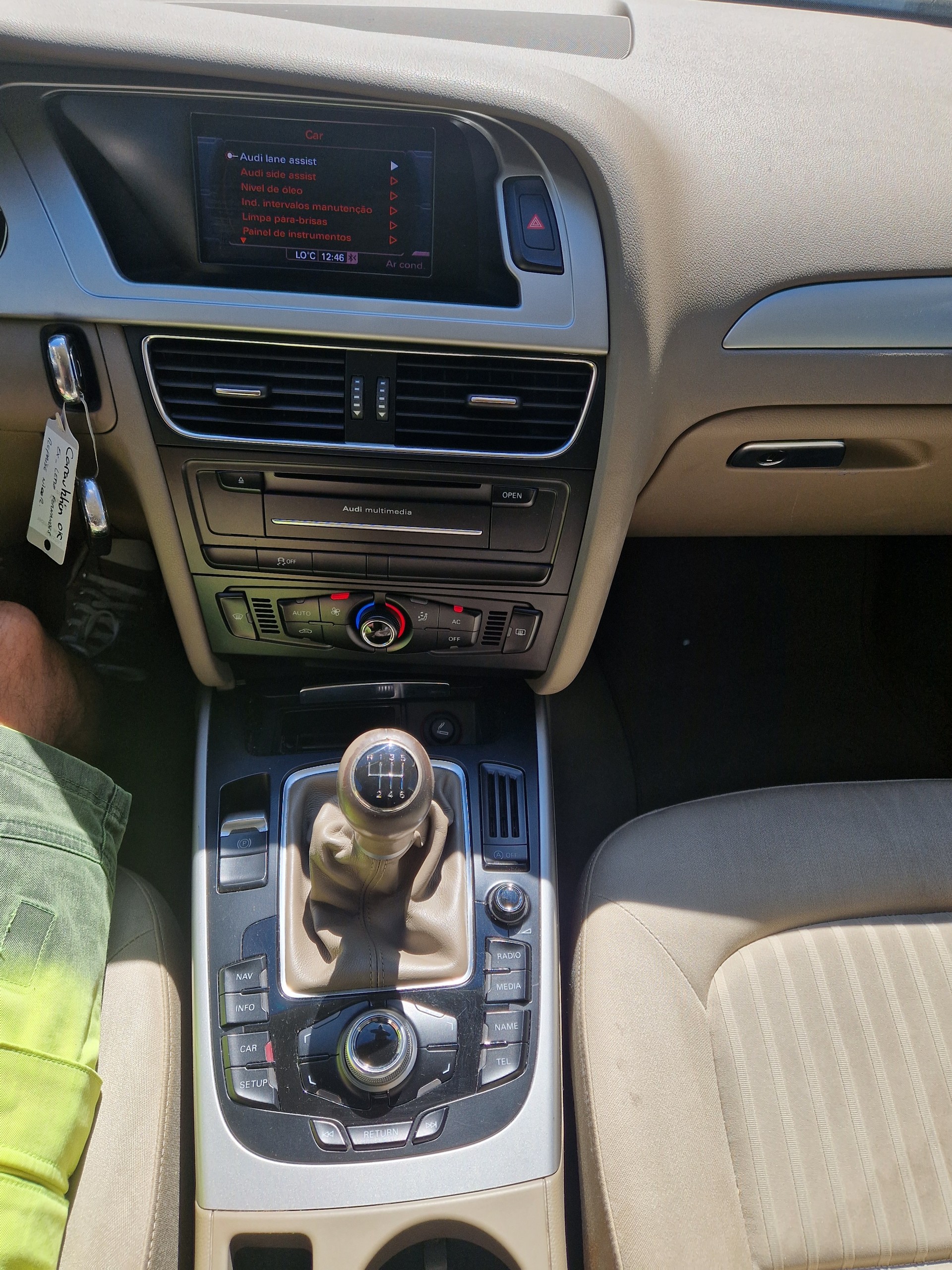 AUDI A4-image-13