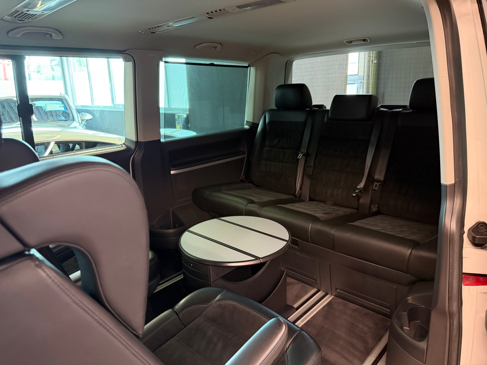 VW T6 Multivan 2.0 TDI Bulli Highline 4Motion DSG-image-23