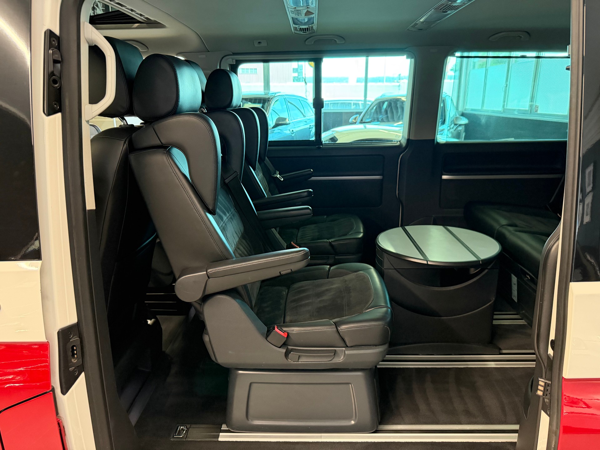 VW T6 Multivan 2.0 TDI Bulli Highline 4Motion DSG-image-22