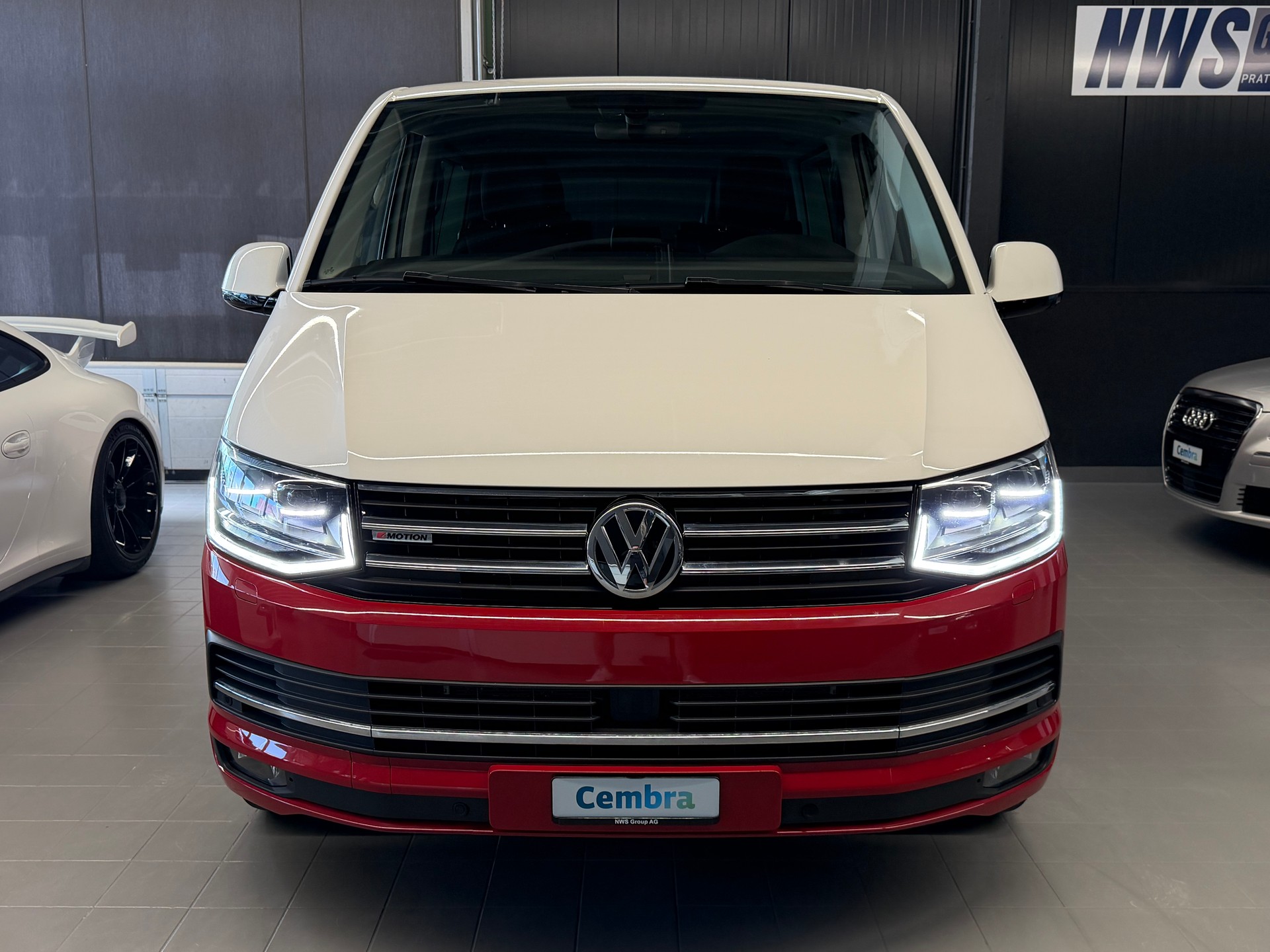 VW T6 Multivan 2.0 TDI Bulli Highline 4Motion DSG-image-2