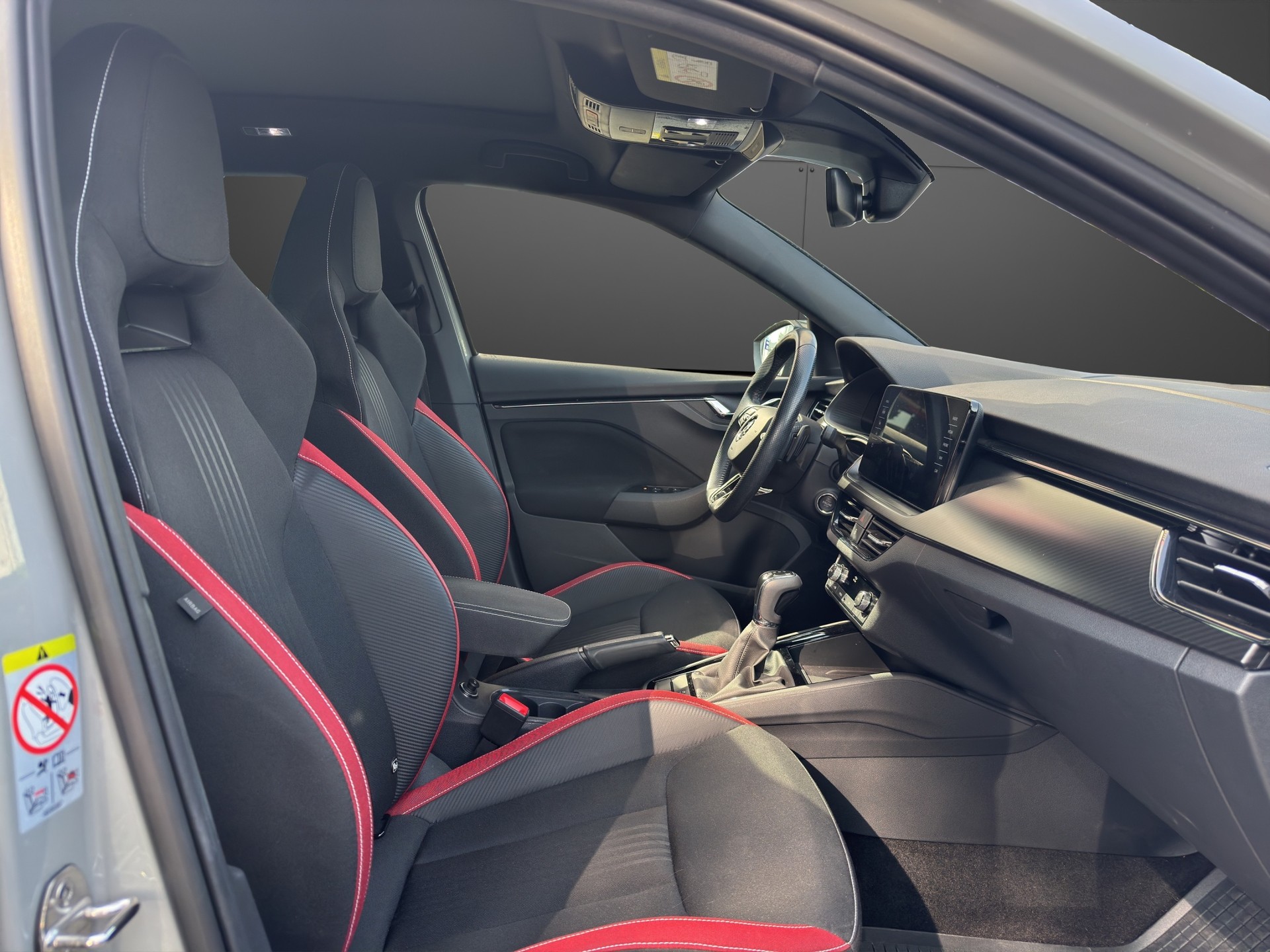 SKODA Scala 1.5 TSI Monte Carlo DSG-image-9