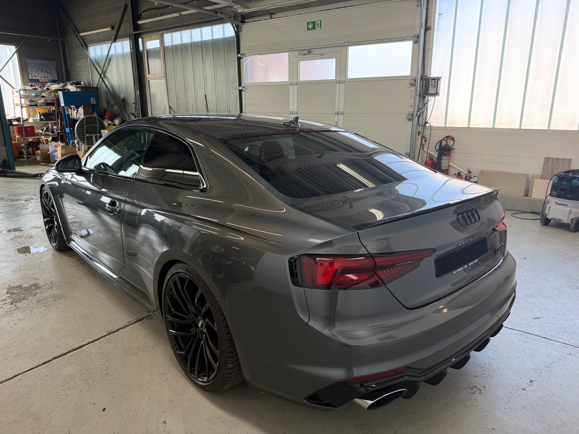 AUDI RS5 Coupé 2.9 TFSI quattro tiptronic | 500 PS | Frisch MFK | RS-Sportauspuff | B&O Sound-image-4